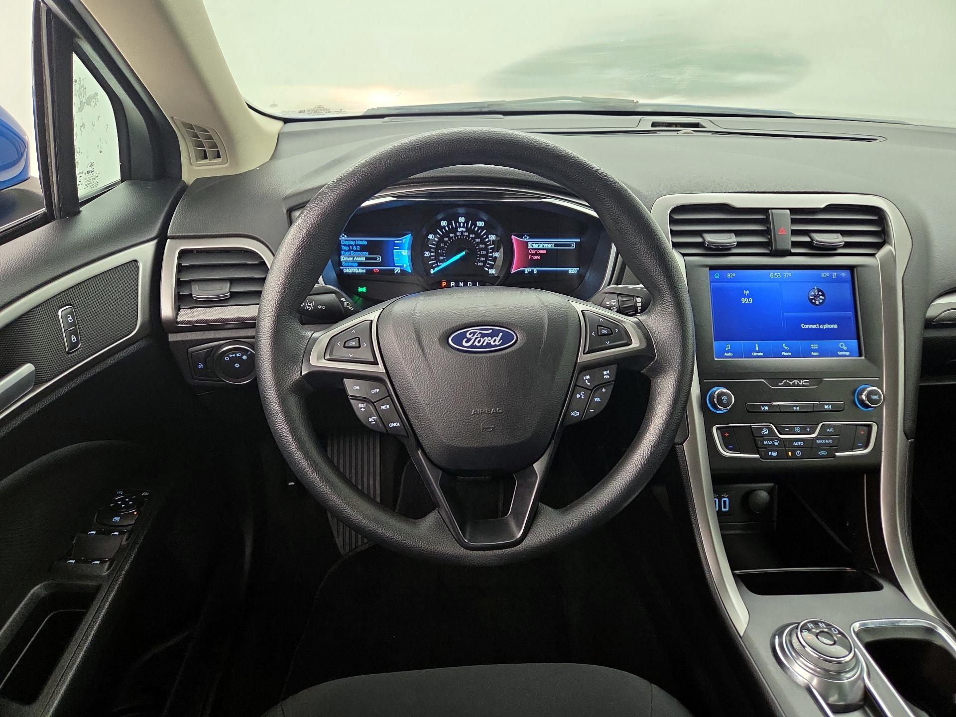 Thumbnail: 2020 Ford Fusion - 10