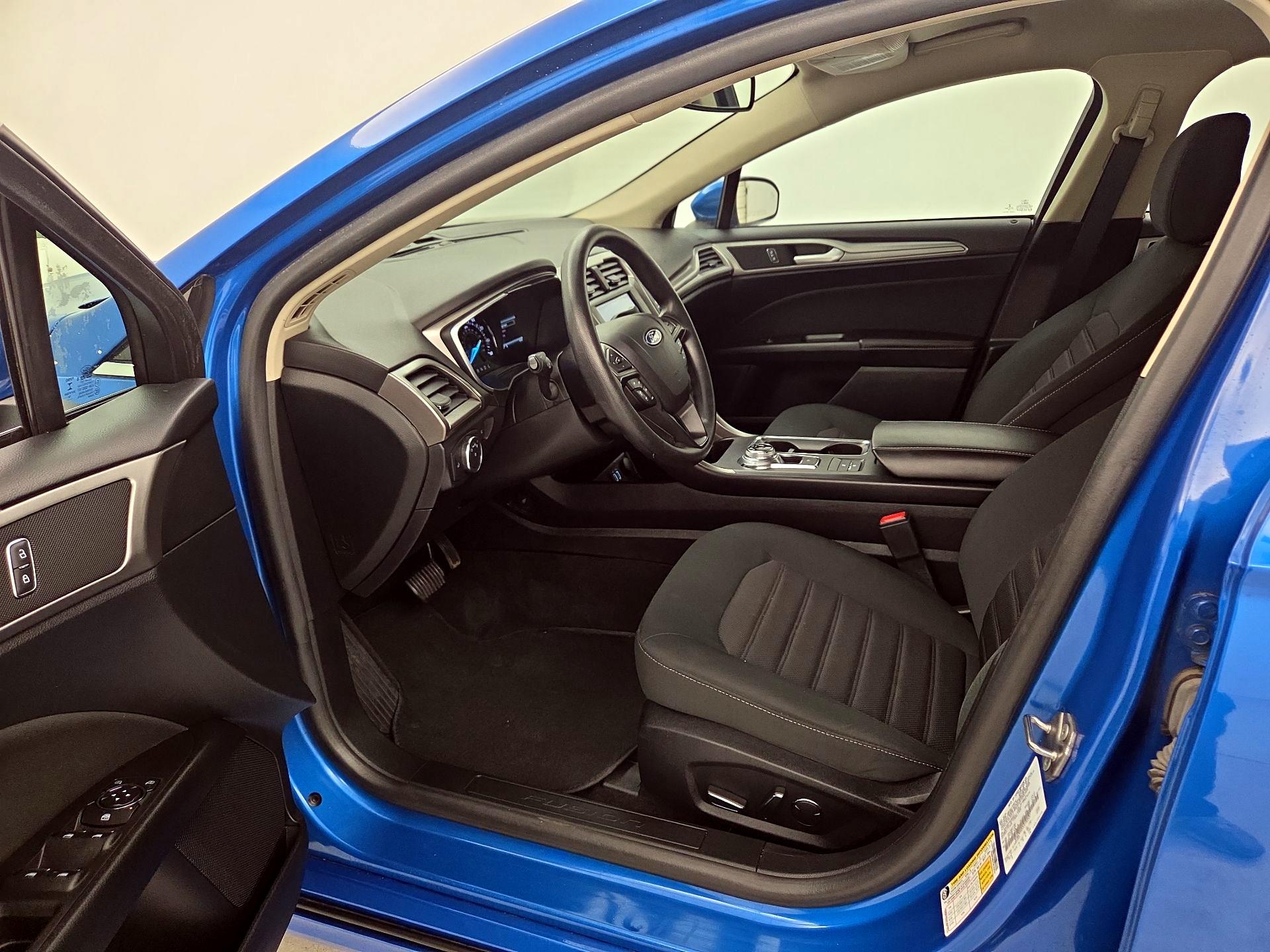 Thumbnail: 2020 Ford Fusion - 11