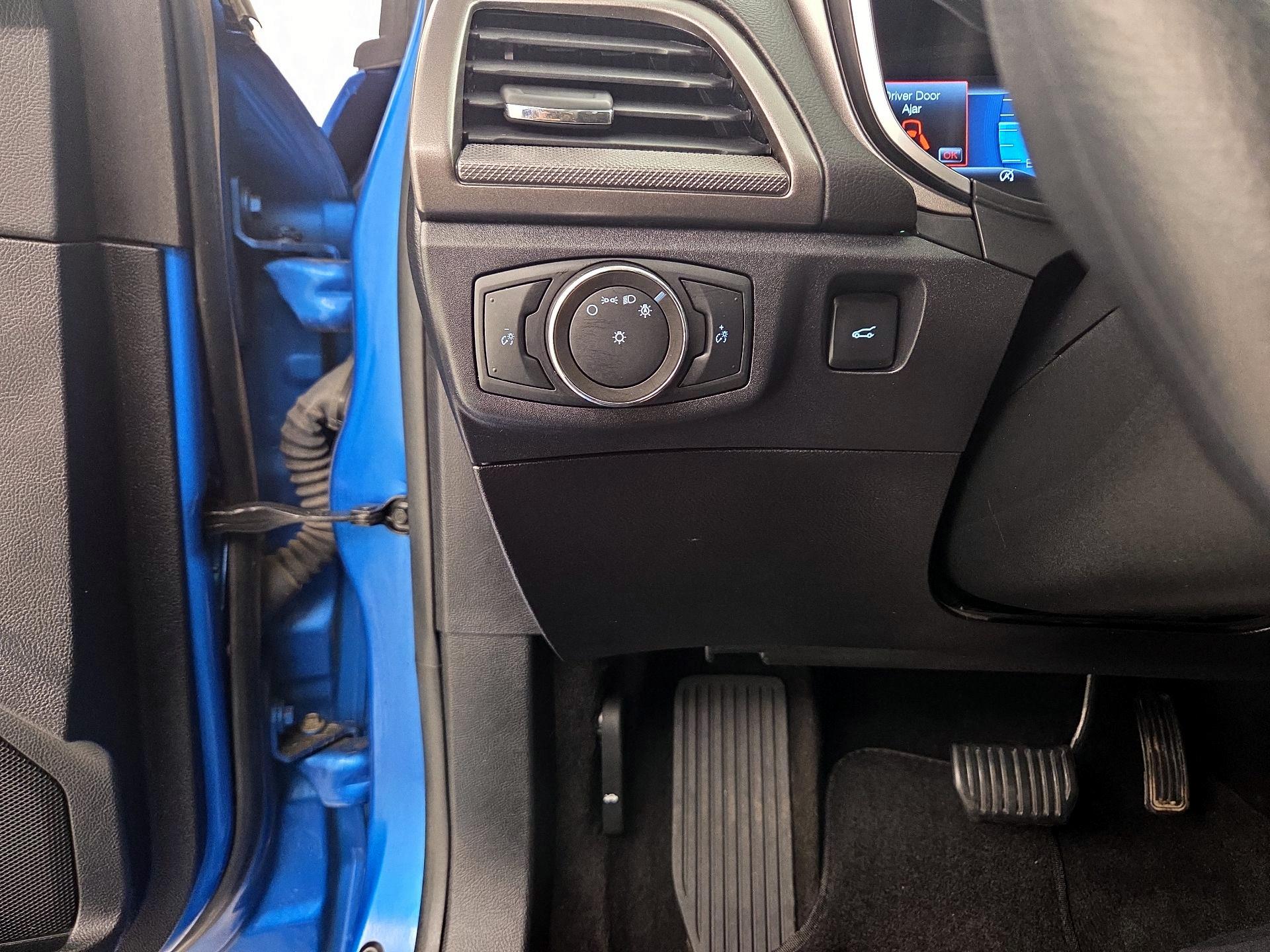 Thumbnail: 2020 Ford Fusion - 13