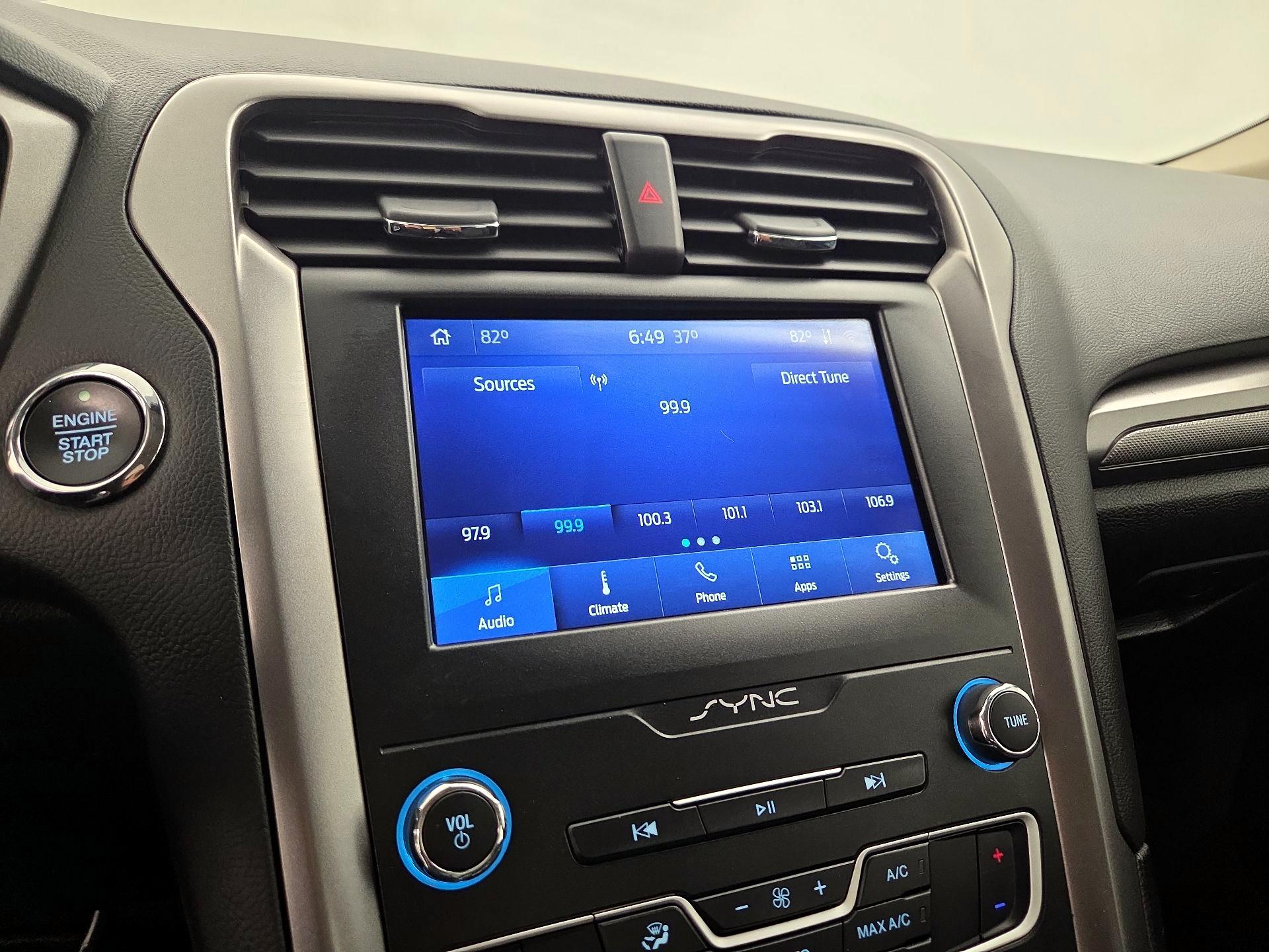 Thumbnail: 2020 Ford Fusion - 15