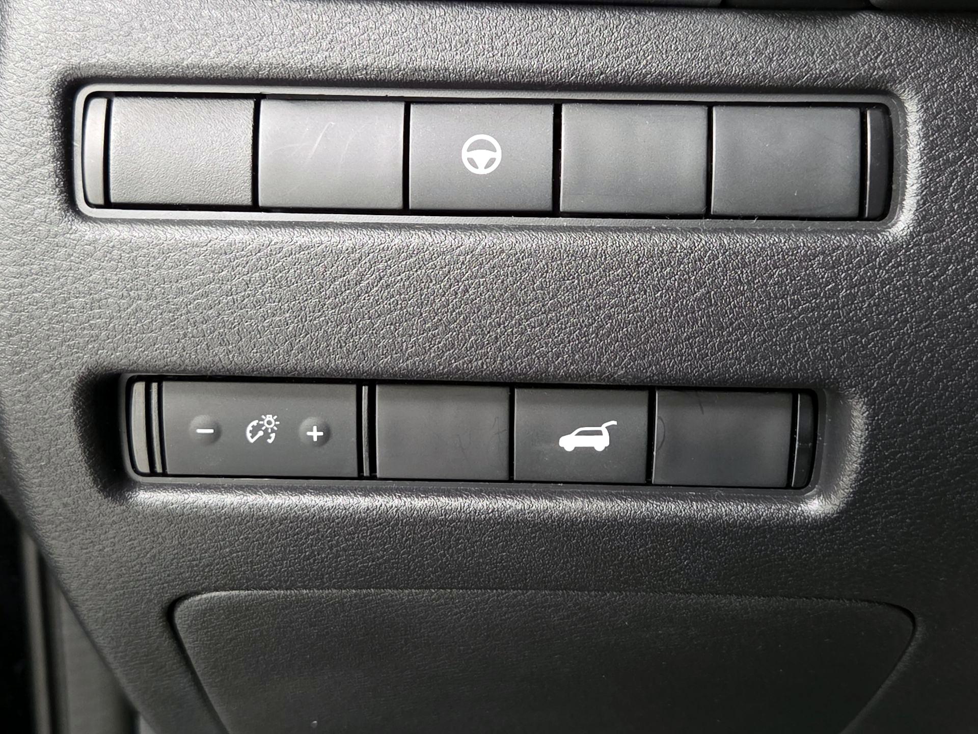 Thumbnail: 2022 Nissan Rogue - 13