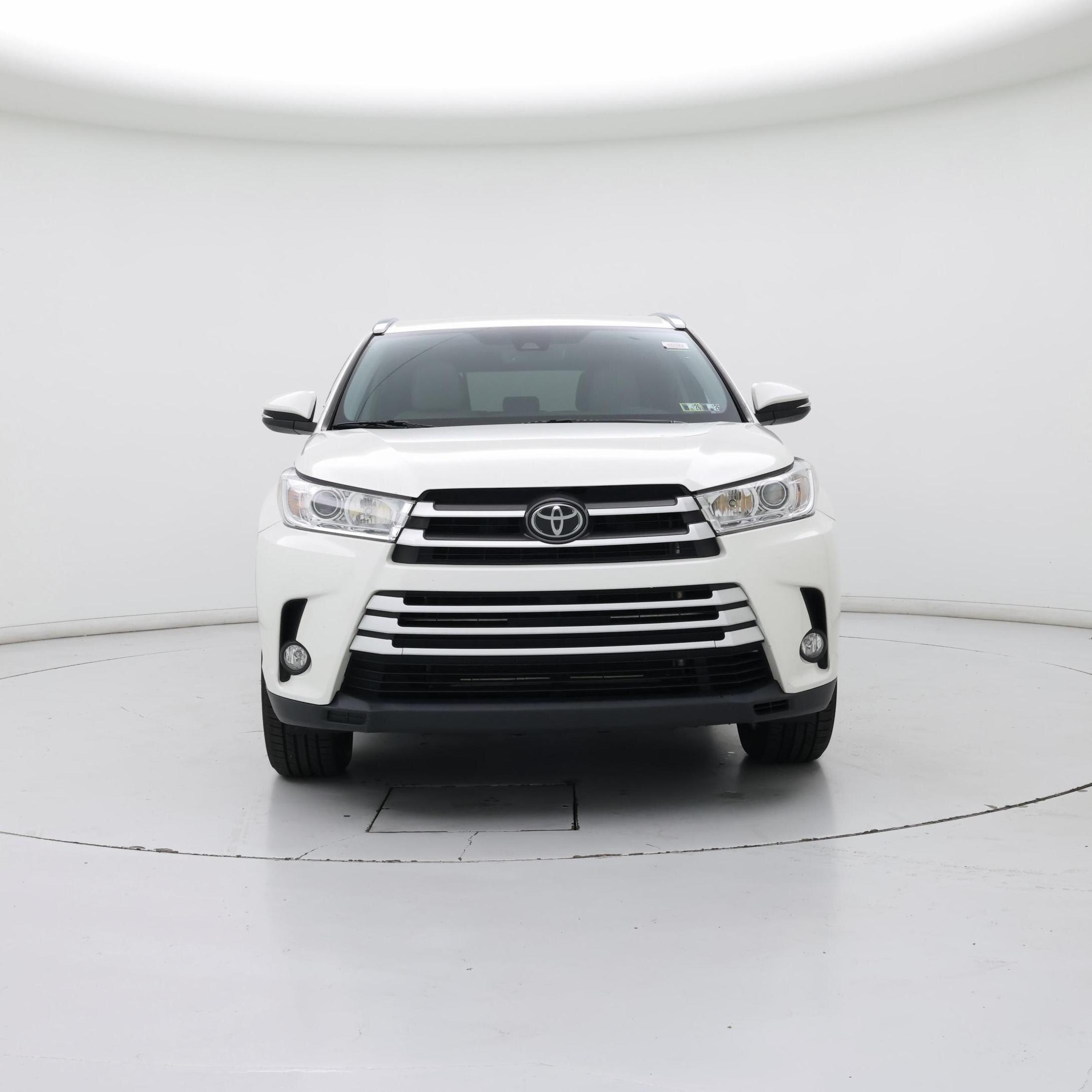 Thumbnail: 2019 Toyota Highlander - 5