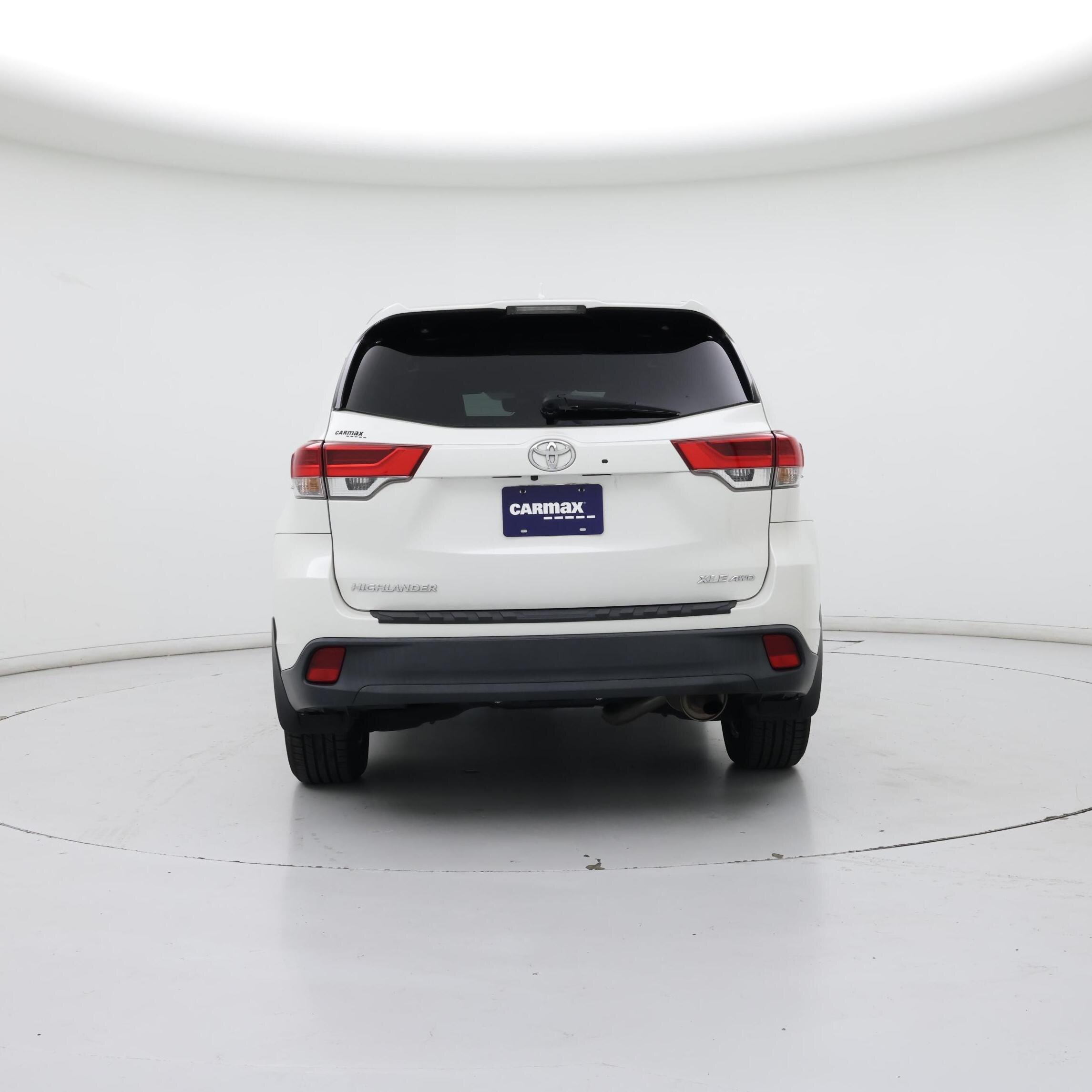 Thumbnail: 2019 Toyota Highlander - 6