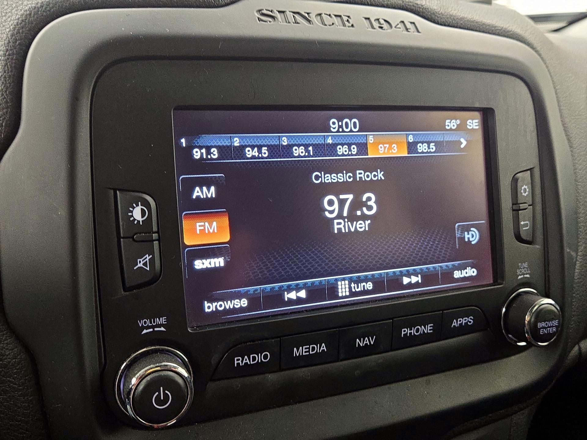 Thumbnail: 2017 Jeep Renegade - 16