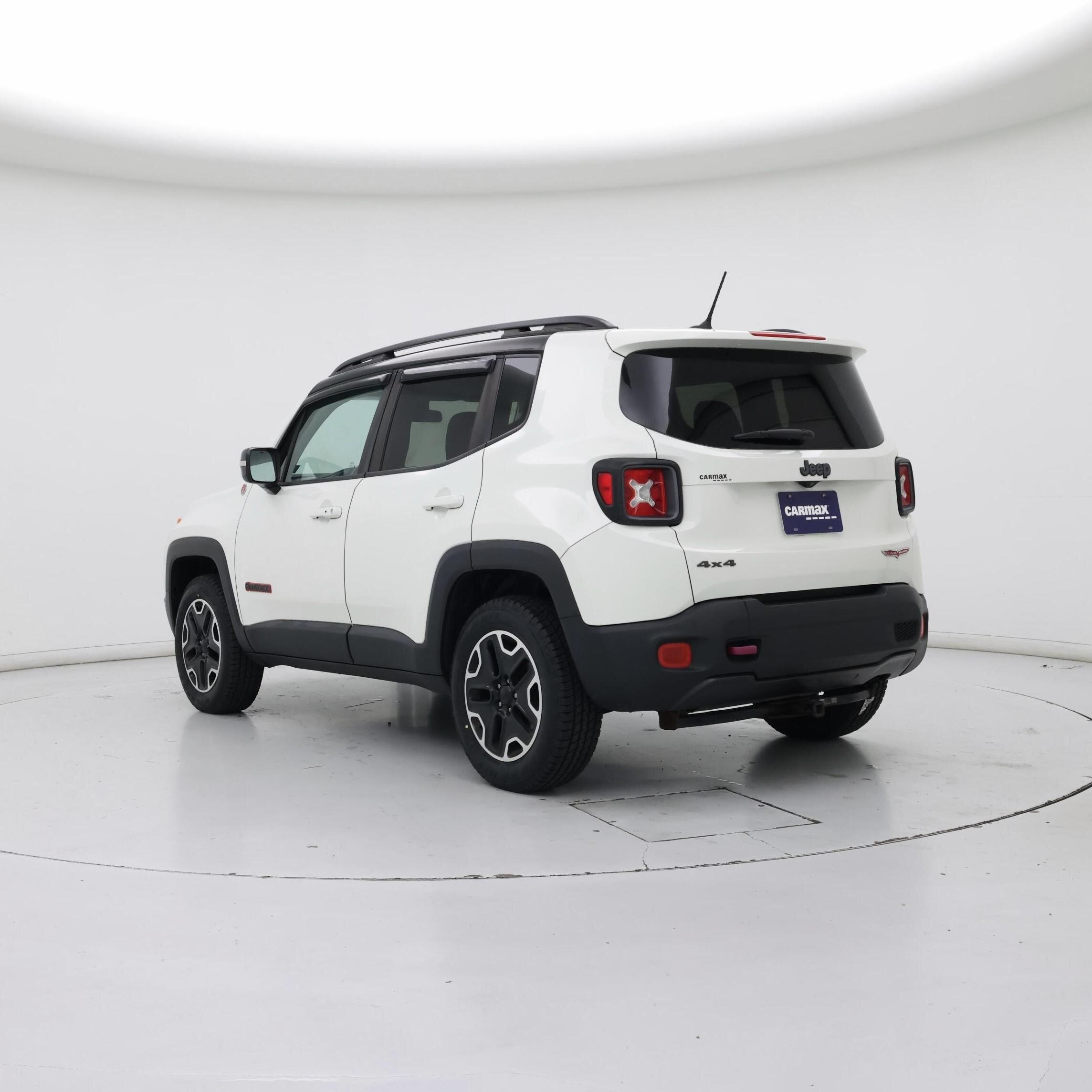 Thumbnail: 2017 Jeep Renegade - 2