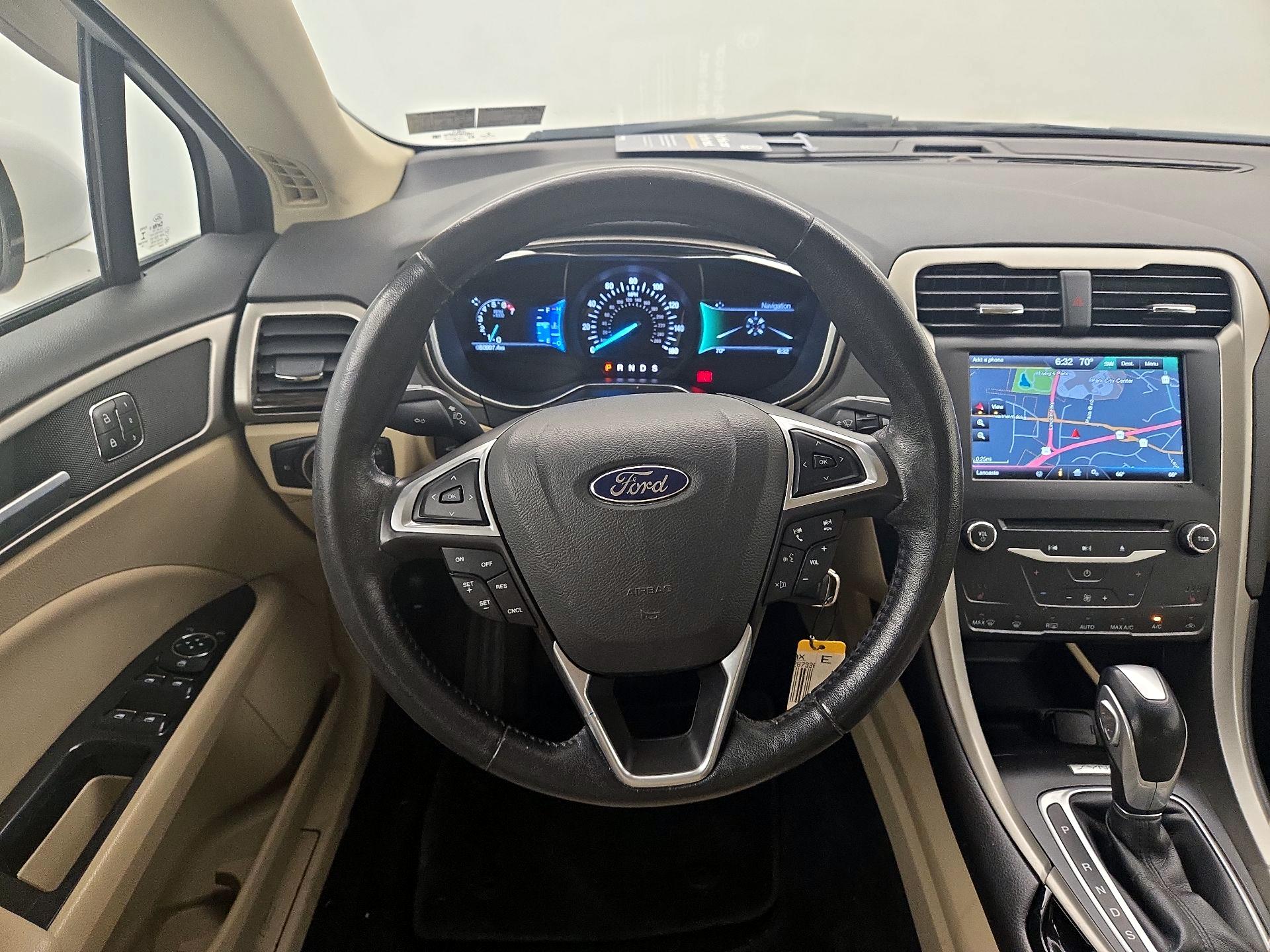 Thumbnail: 2015 Ford Fusion - 10