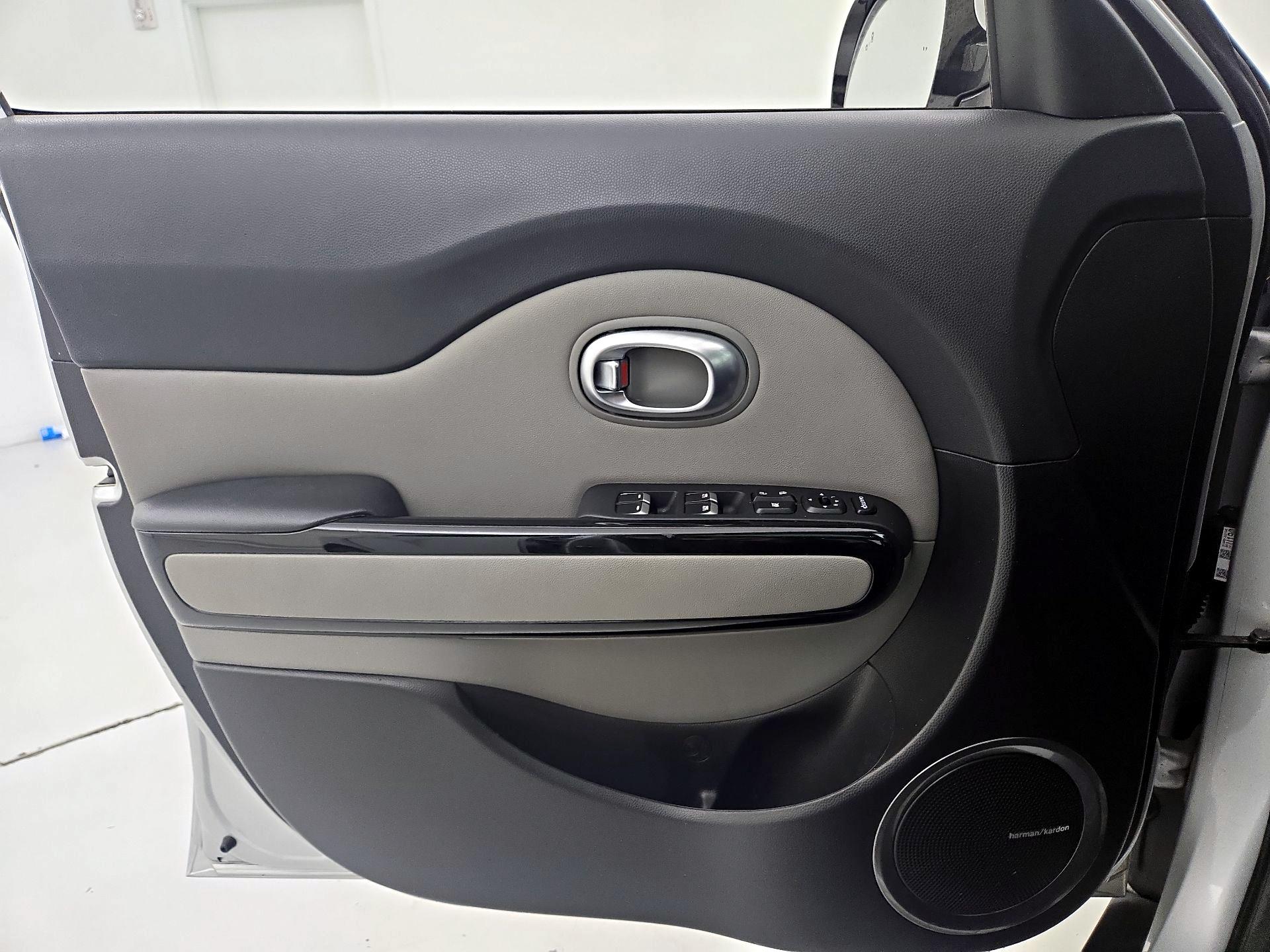 Thumbnail: 2019 Kia Soul - 12