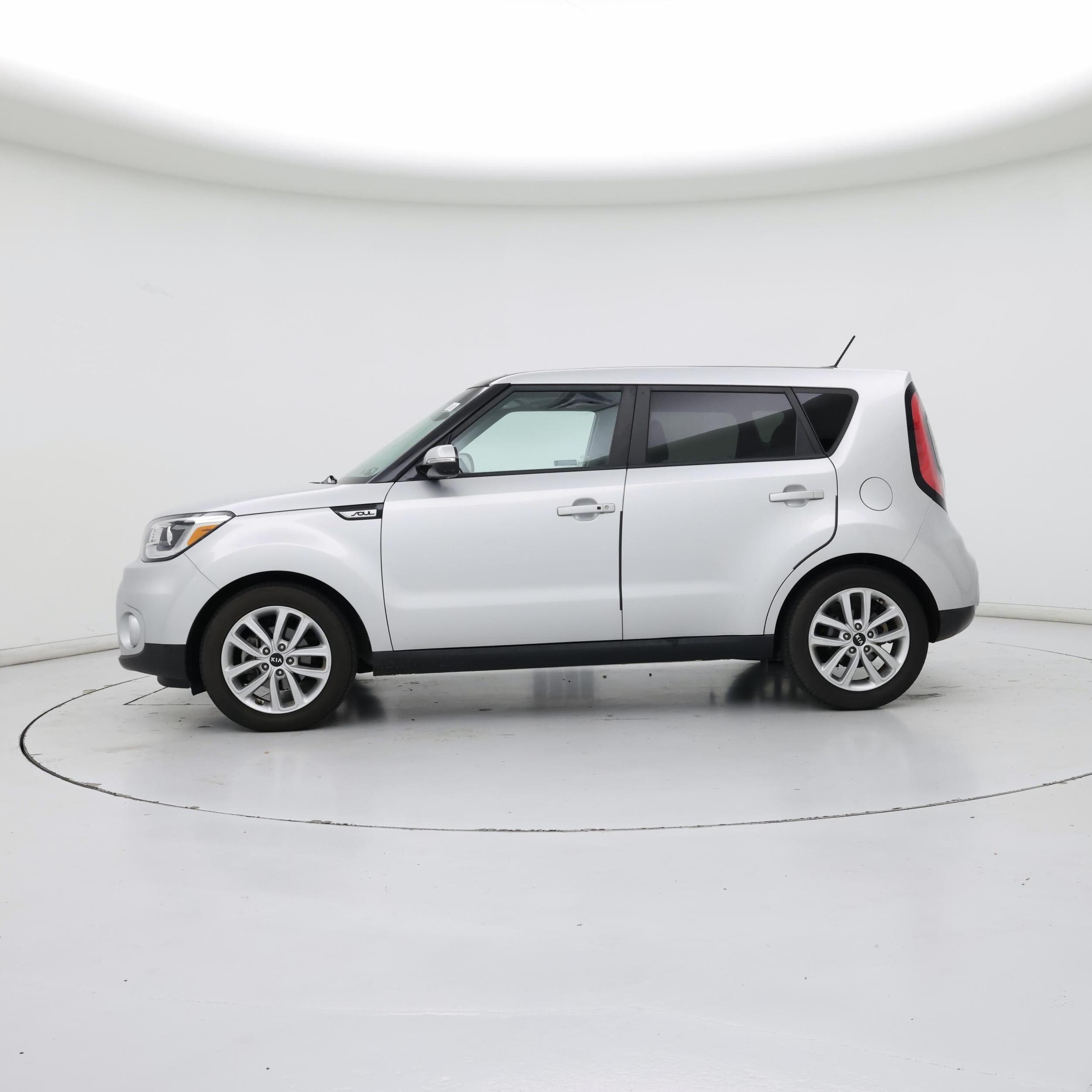 Thumbnail: 2019 Kia Soul - 3