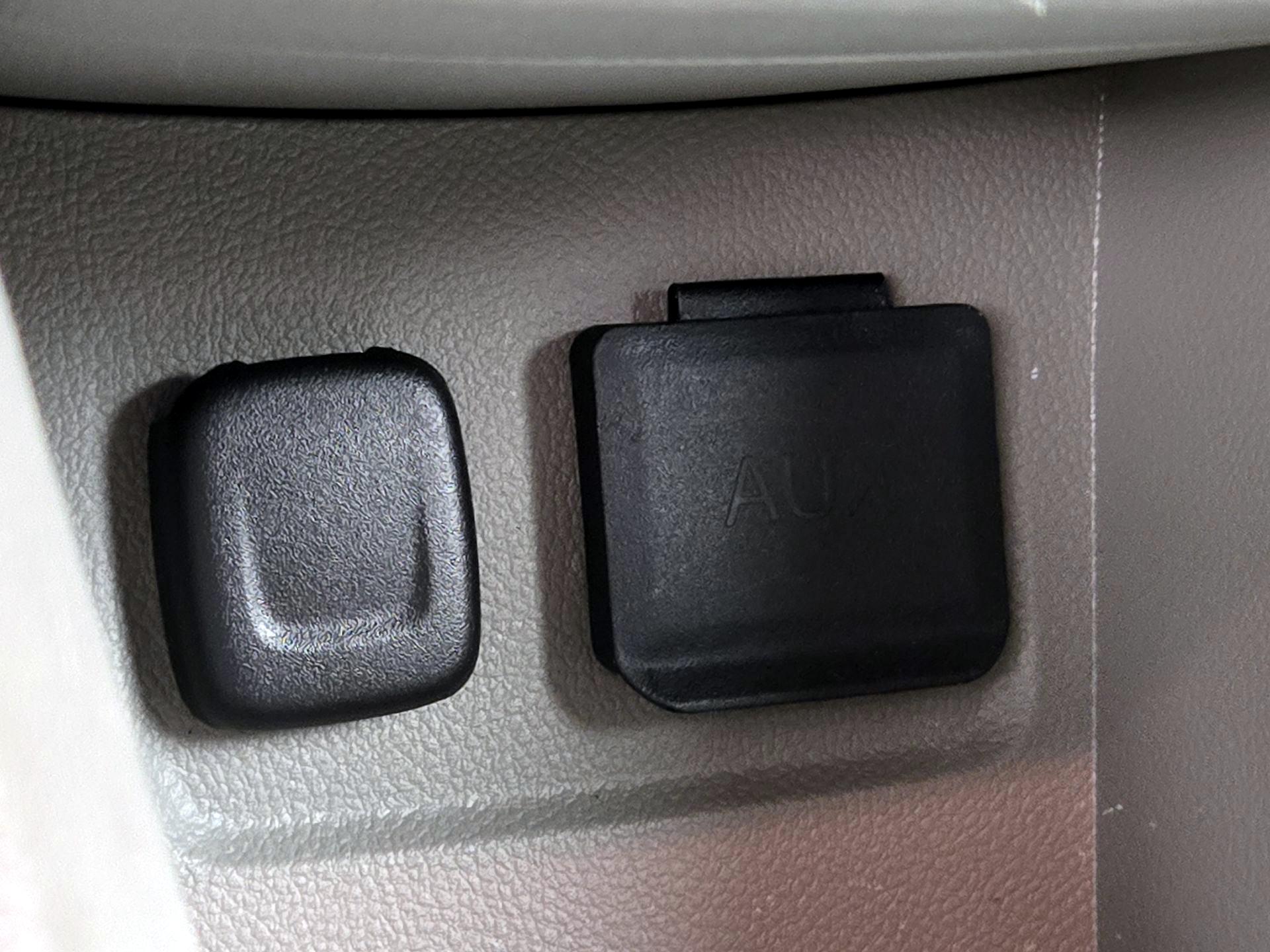 Thumbnail: 2015 Buick Encore - 17