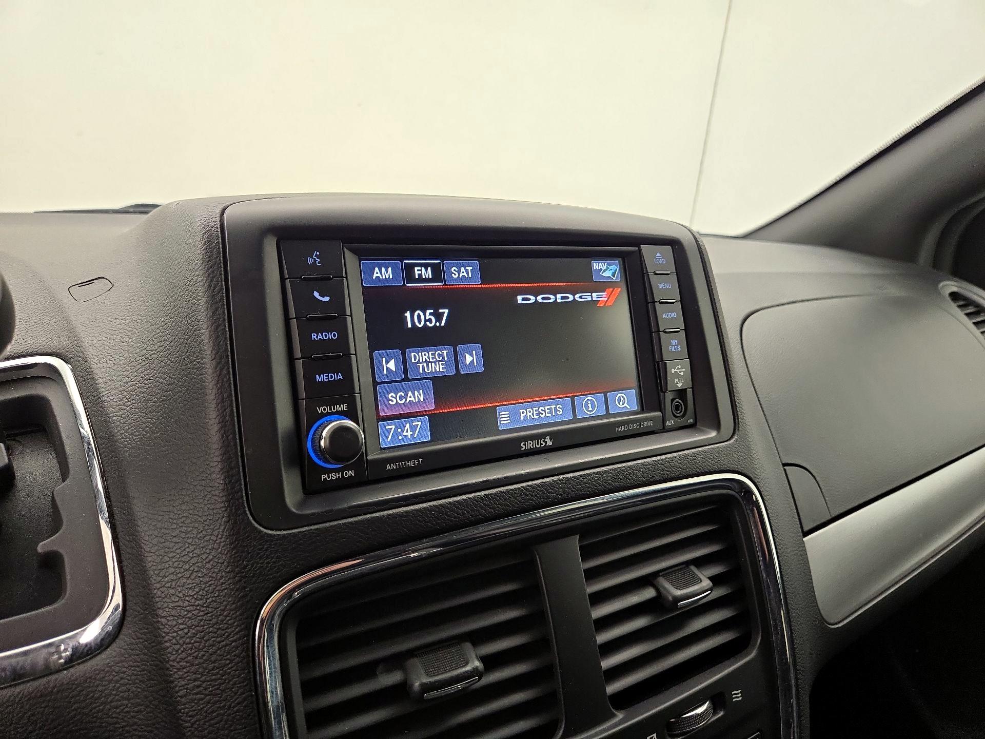 Thumbnail: 2018 Dodge Grand Caravan - 15