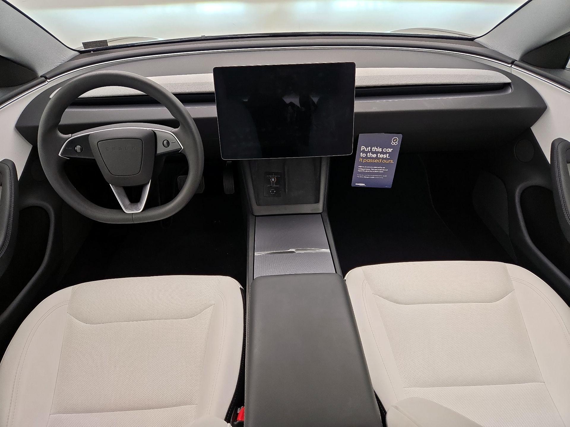 Thumbnail: 2025 Tesla Model 3 - 9