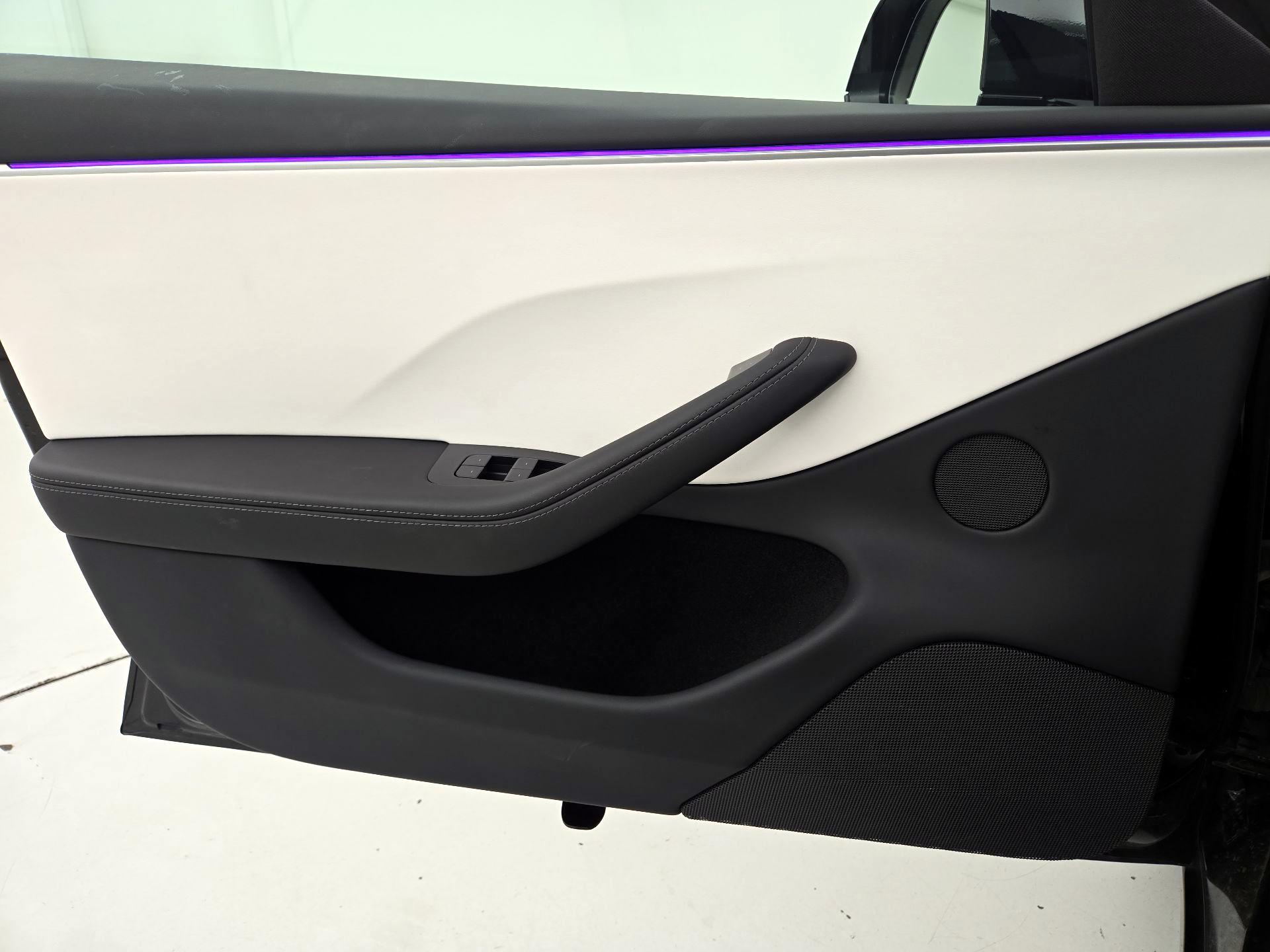 Thumbnail: 2025 Tesla Model 3 - 12