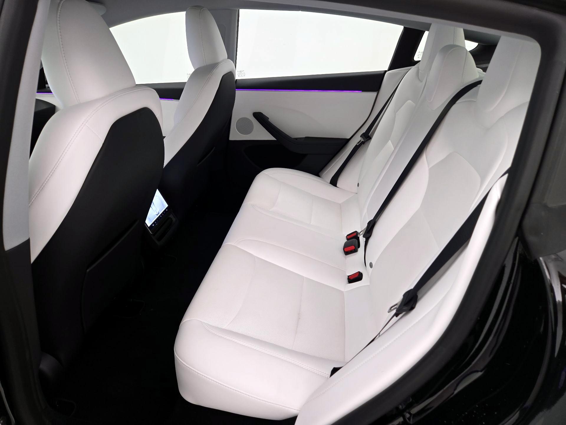 Thumbnail: 2025 Tesla Model 3 - 20