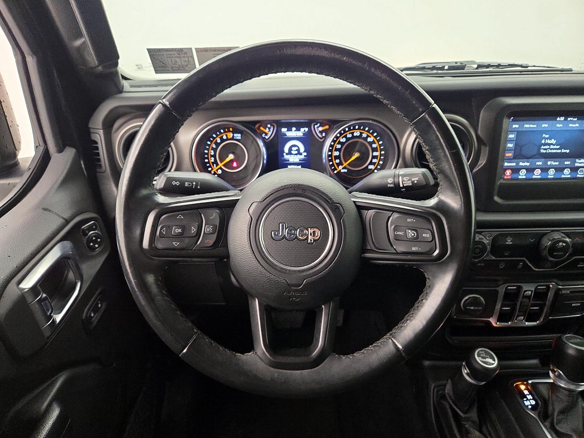 Thumbnail: 2022 Jeep Gladiator - 10