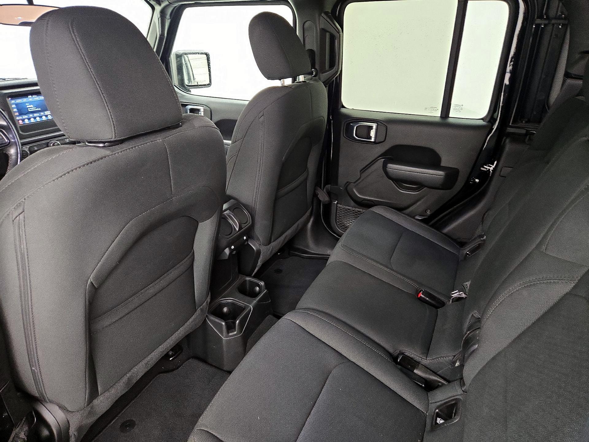 Thumbnail: 2022 Jeep Gladiator - 19