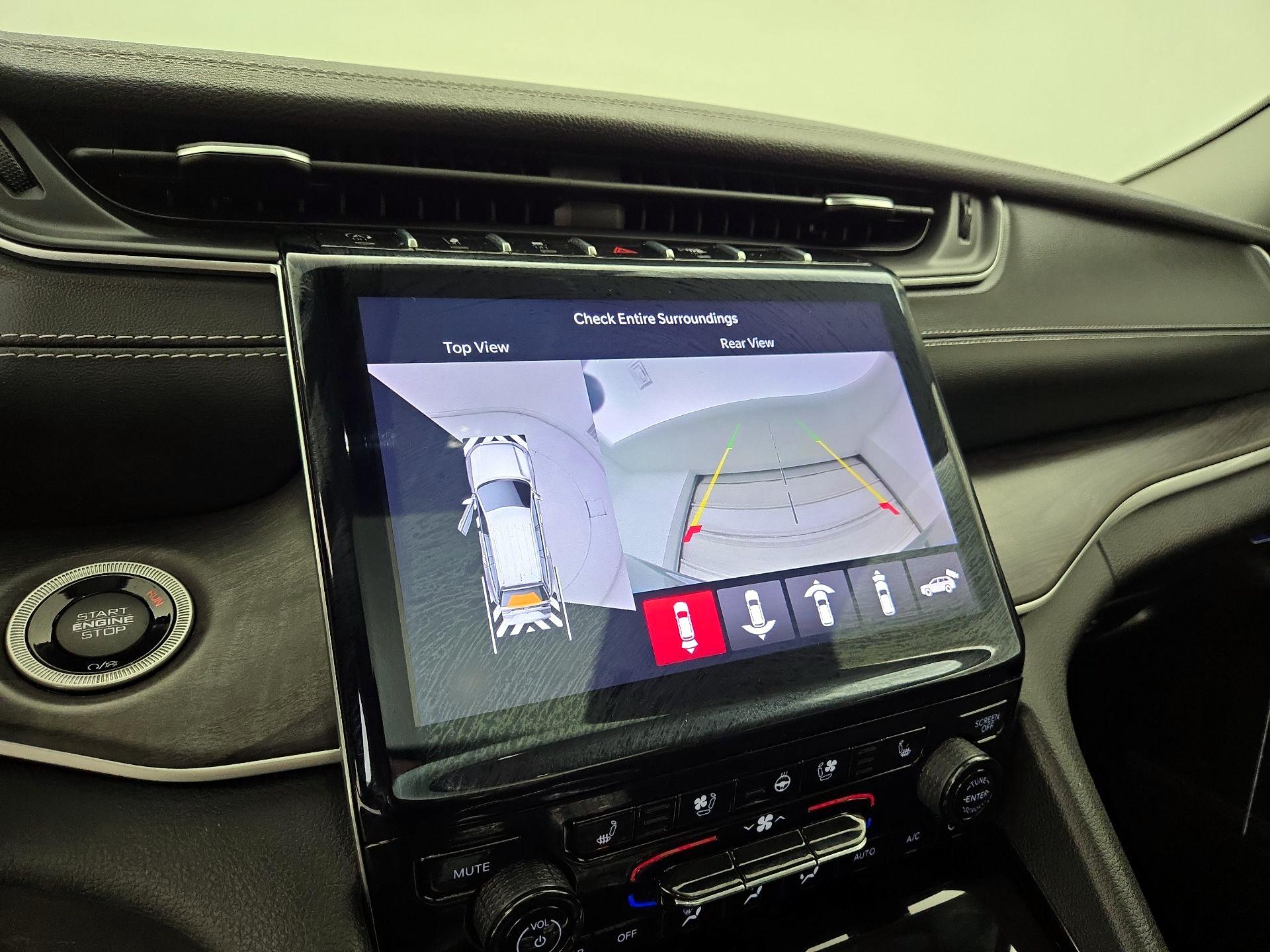 Thumbnail: 2022 Jeep Grand Cherokee L - 15