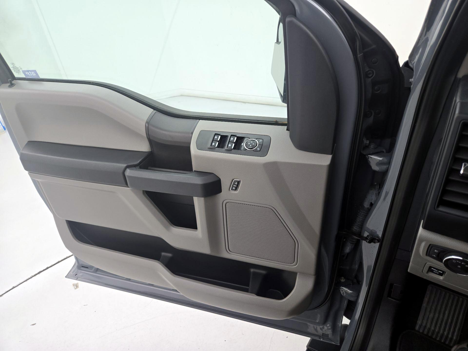 Thumbnail: 2019 Ford F-150 - 12