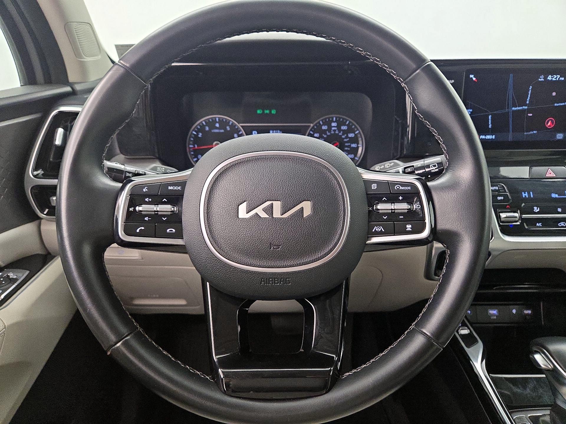 Thumbnail: 2022 Kia Sorento - 10