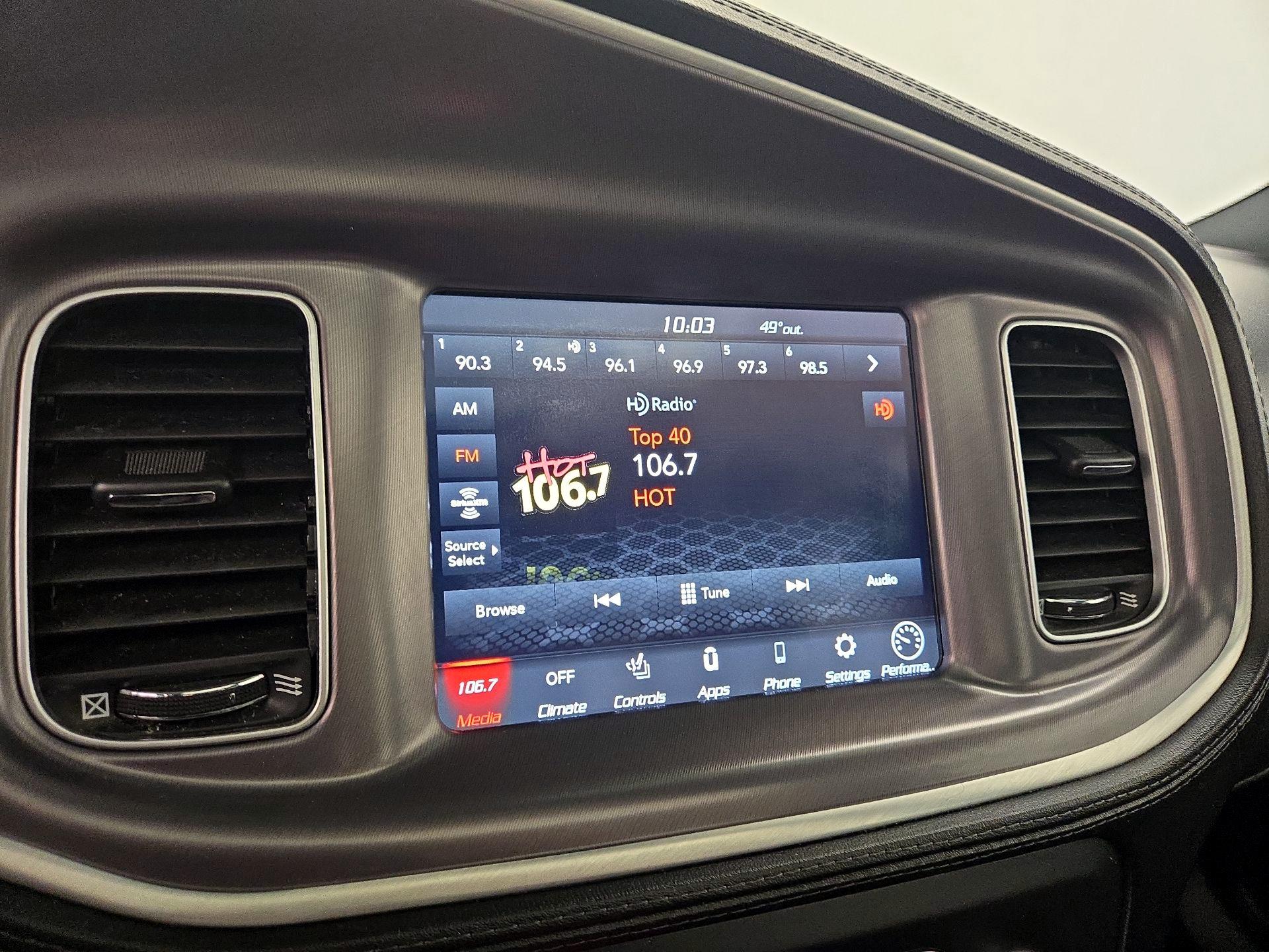 Thumbnail: 2020 Dodge Charger - 15