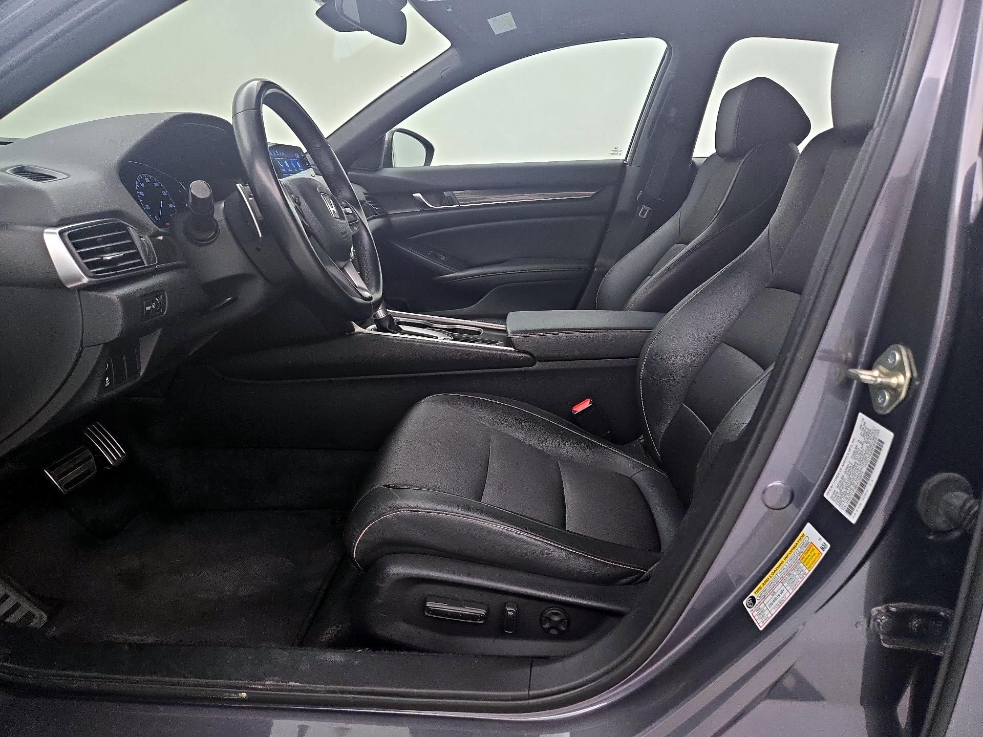 Thumbnail: 2019 Honda Accord - 11