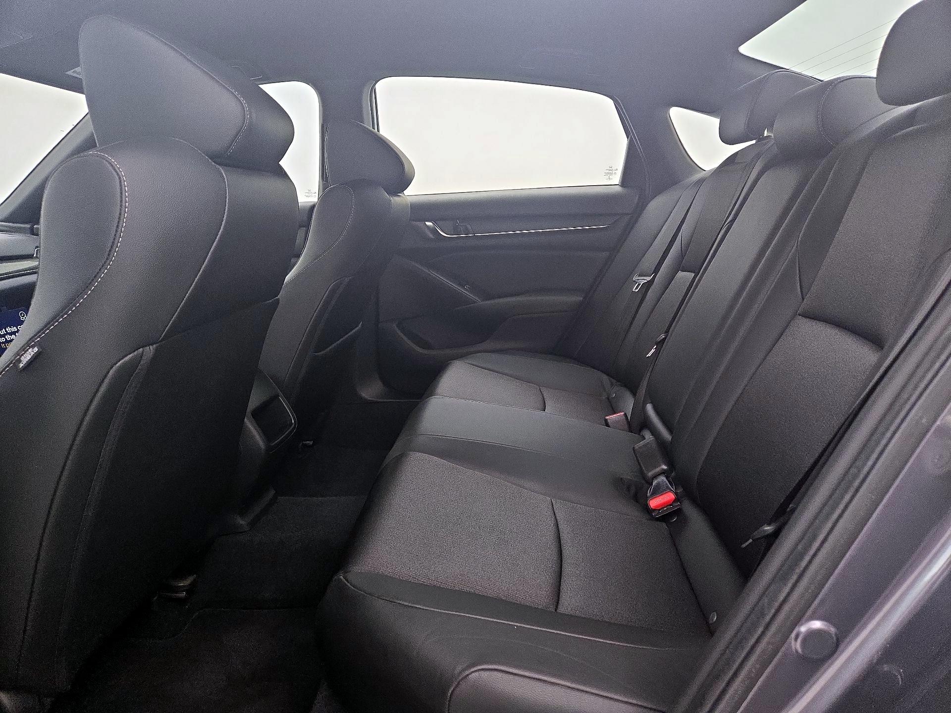 Thumbnail: 2019 Honda Accord - 18