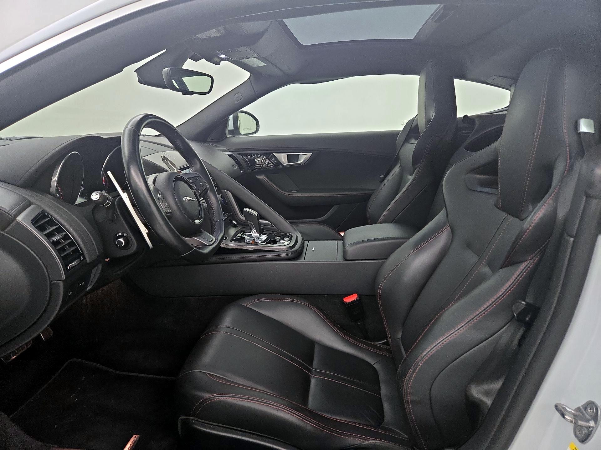 Thumbnail: 2016 Jaguar F-Type - 11