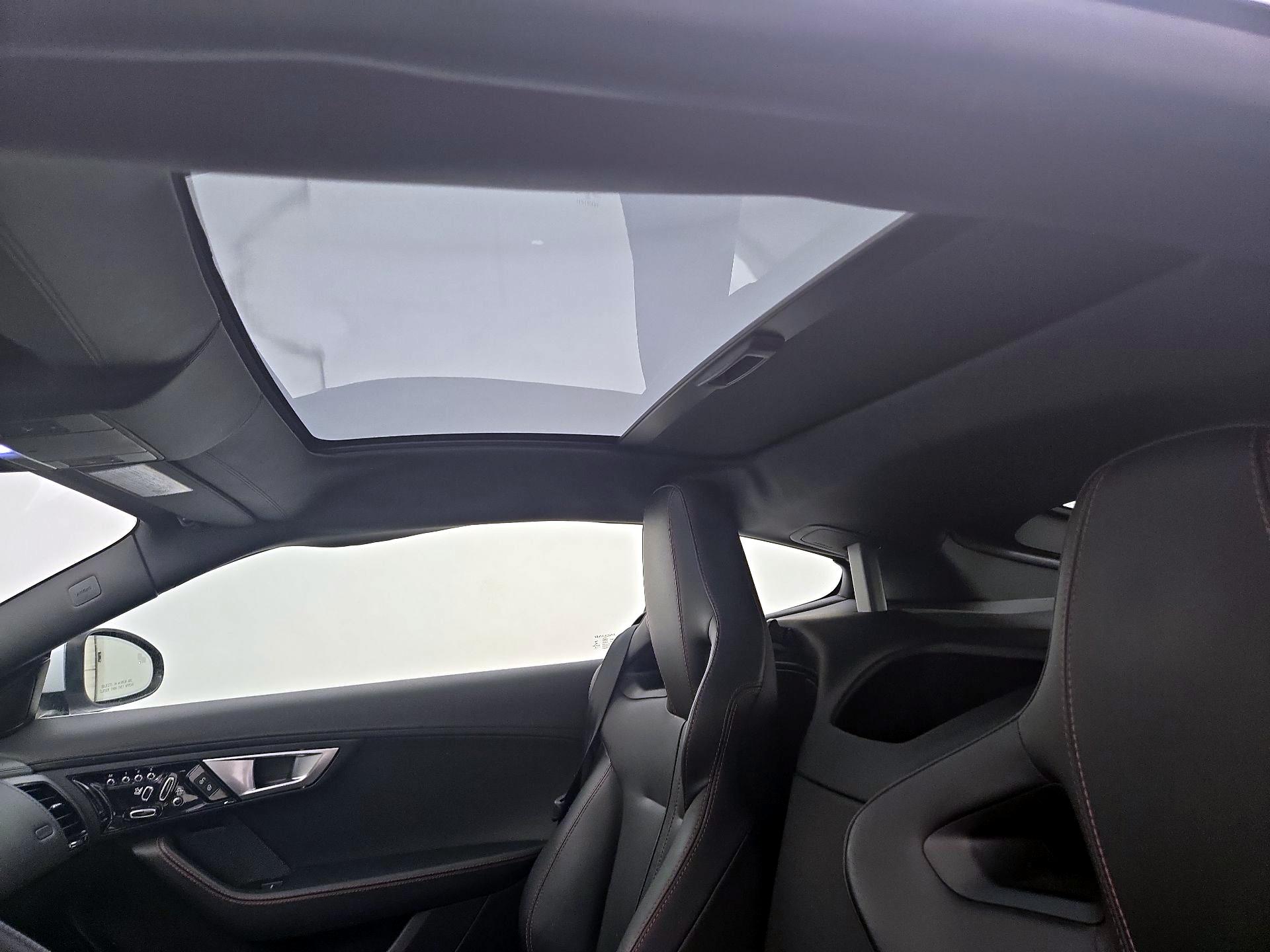 Thumbnail: 2016 Jaguar F-Type - 19