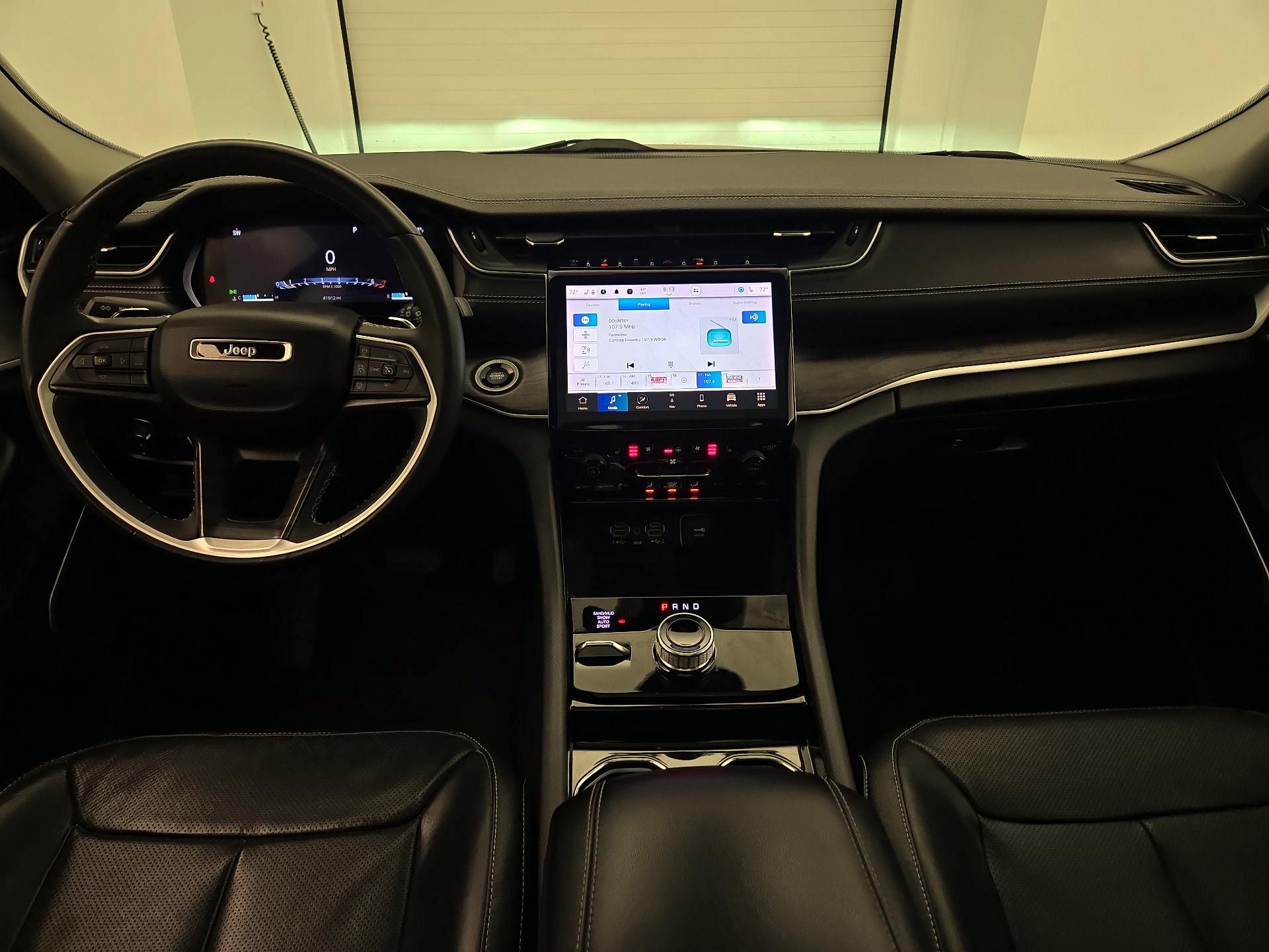 Thumbnail: 2023 Jeep Grand Cherokee - 9