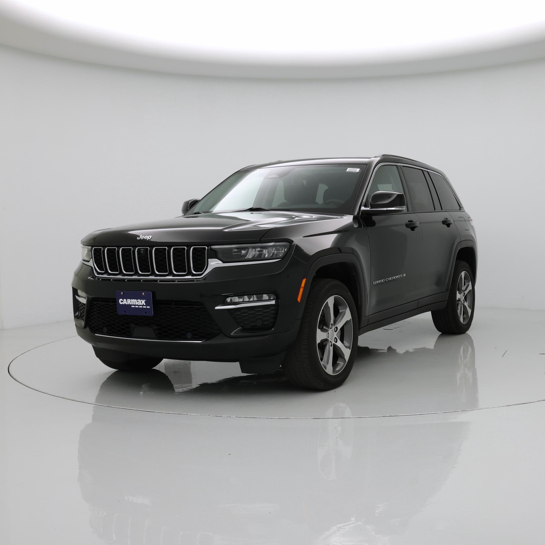 Thumbnail: 2023 Jeep Grand Cherokee - 4