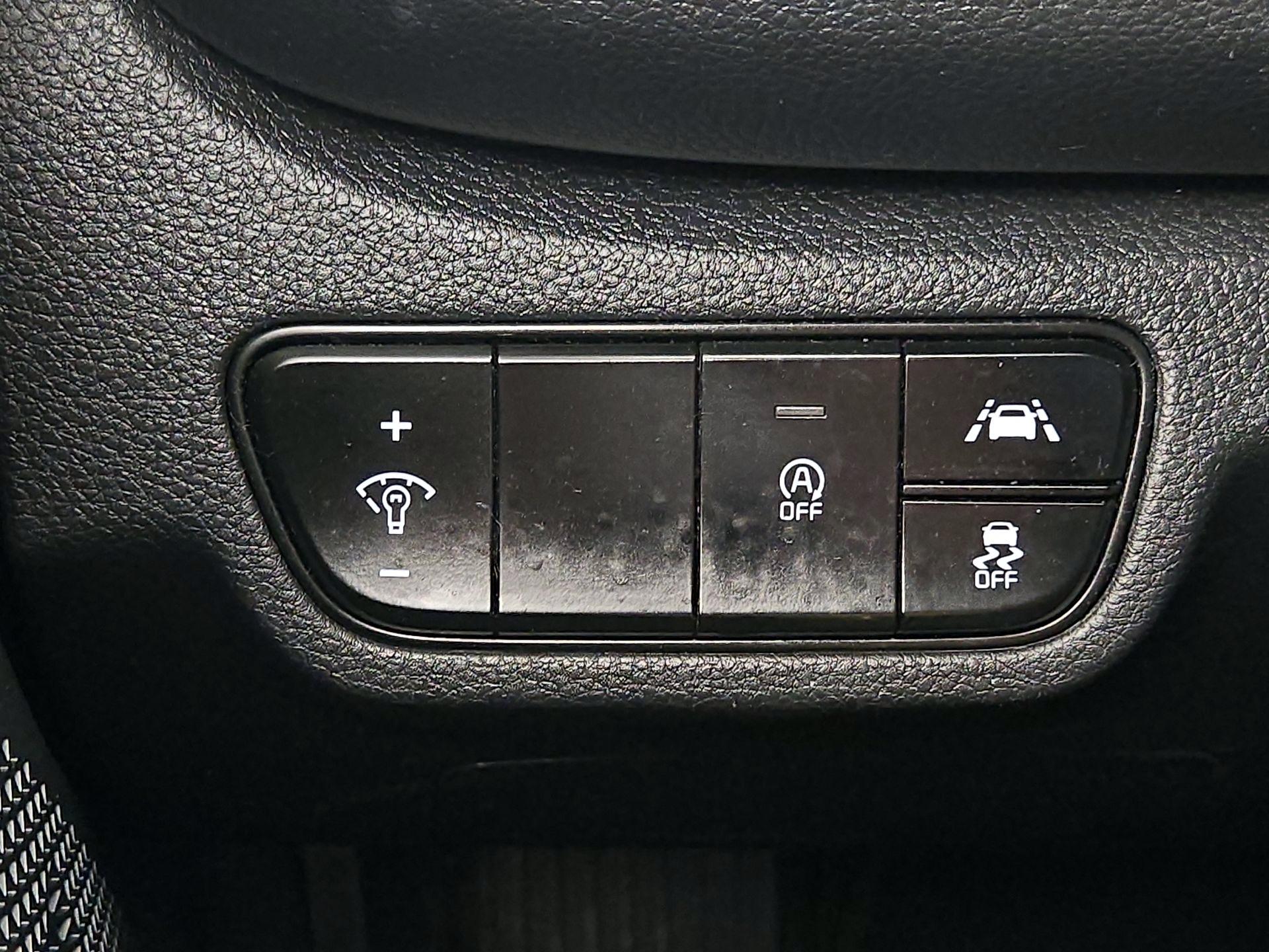 Thumbnail: 2021 Kia Seltos - 13