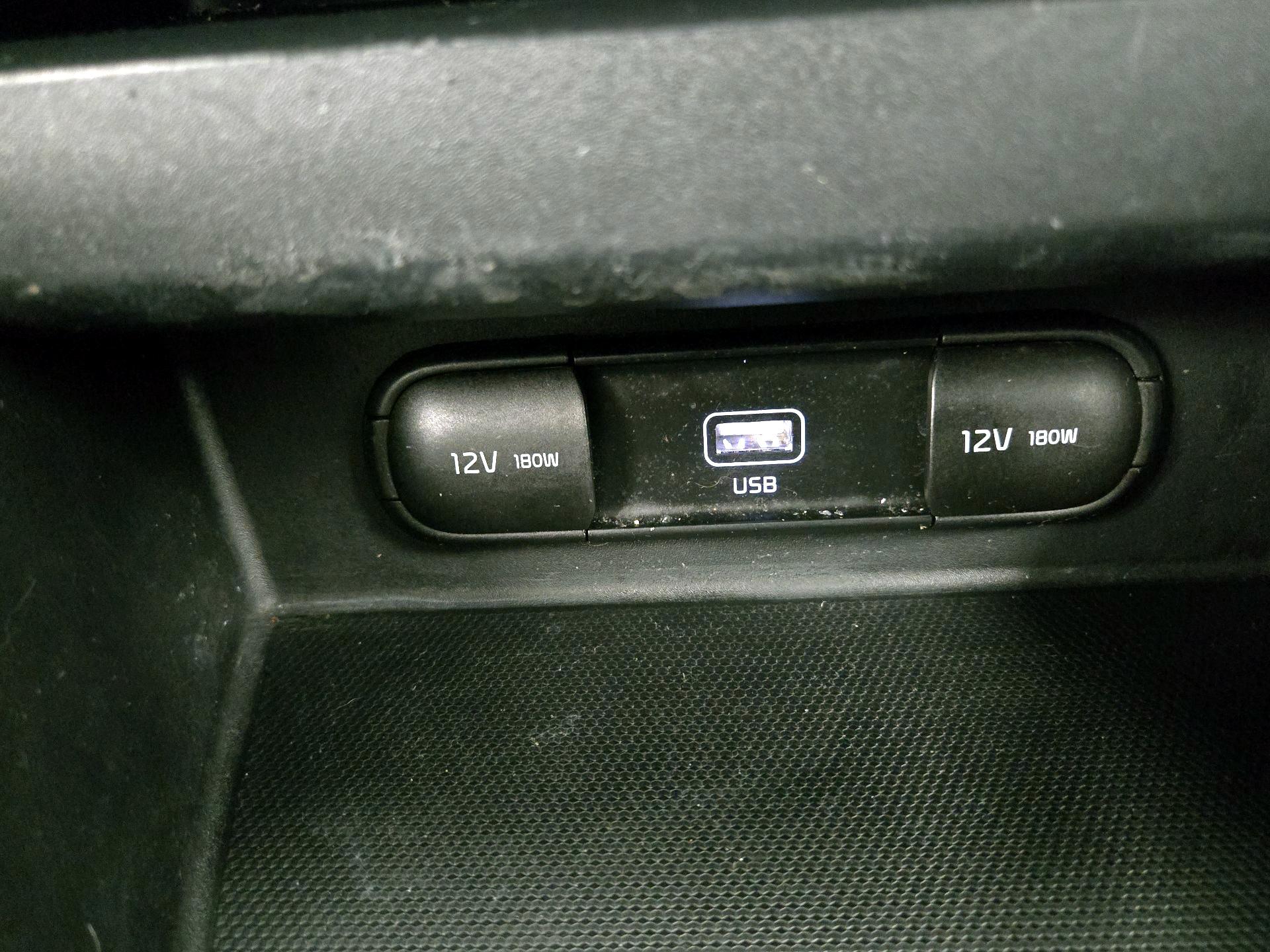 Thumbnail: 2021 Kia Seltos - 18