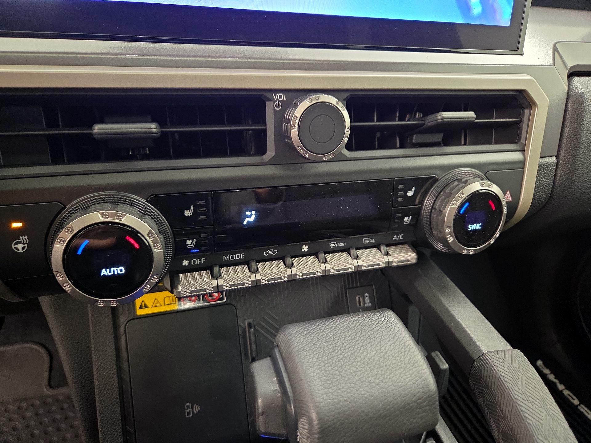 Thumbnail: 2024 Toyota Tacoma - 16