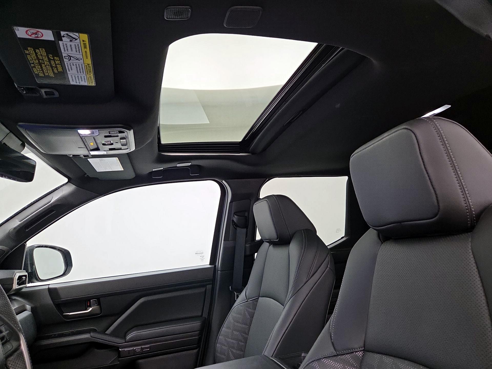 Thumbnail: 2024 Toyota Tacoma - 19