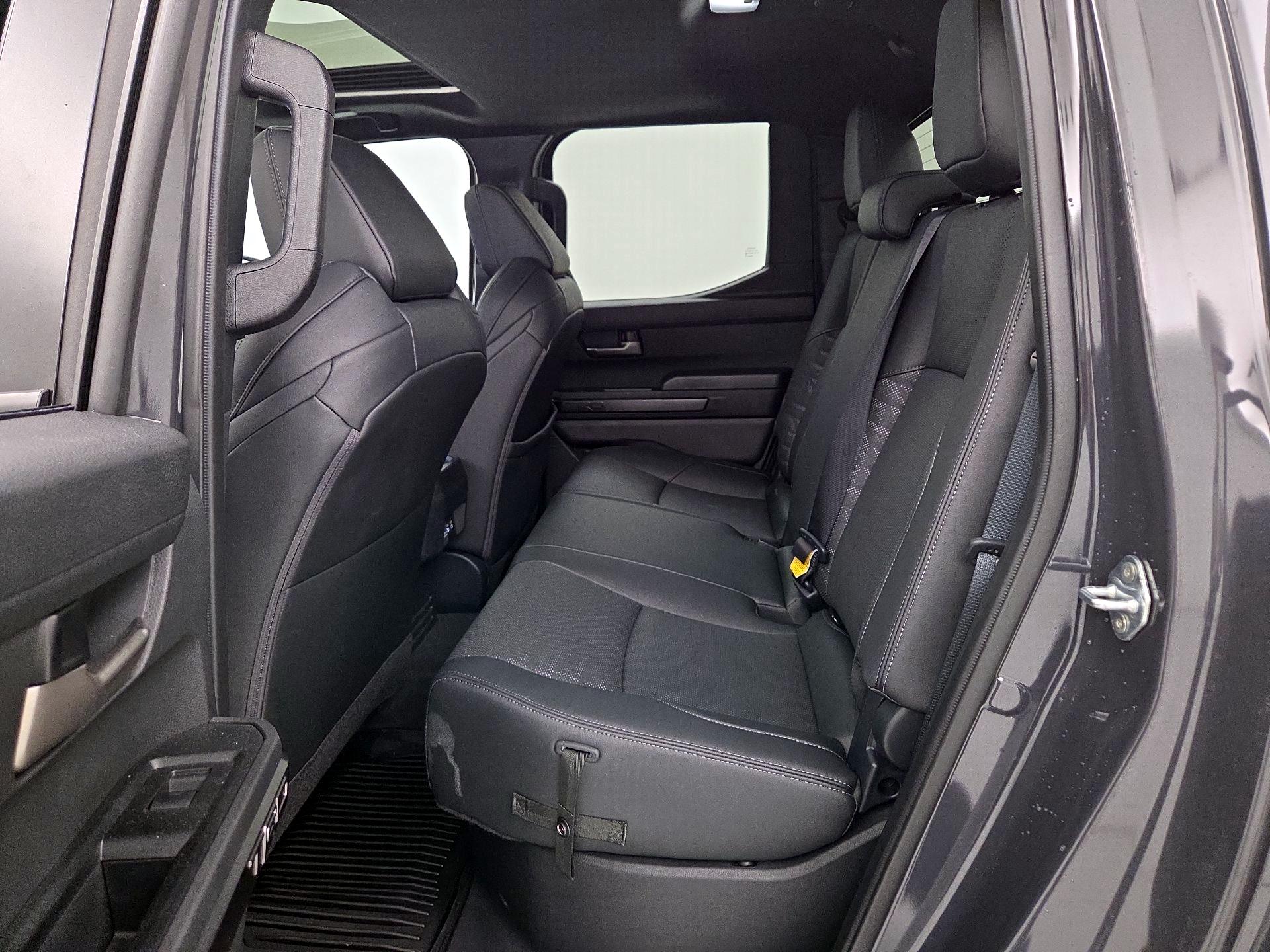 Thumbnail: 2024 Toyota Tacoma - 20