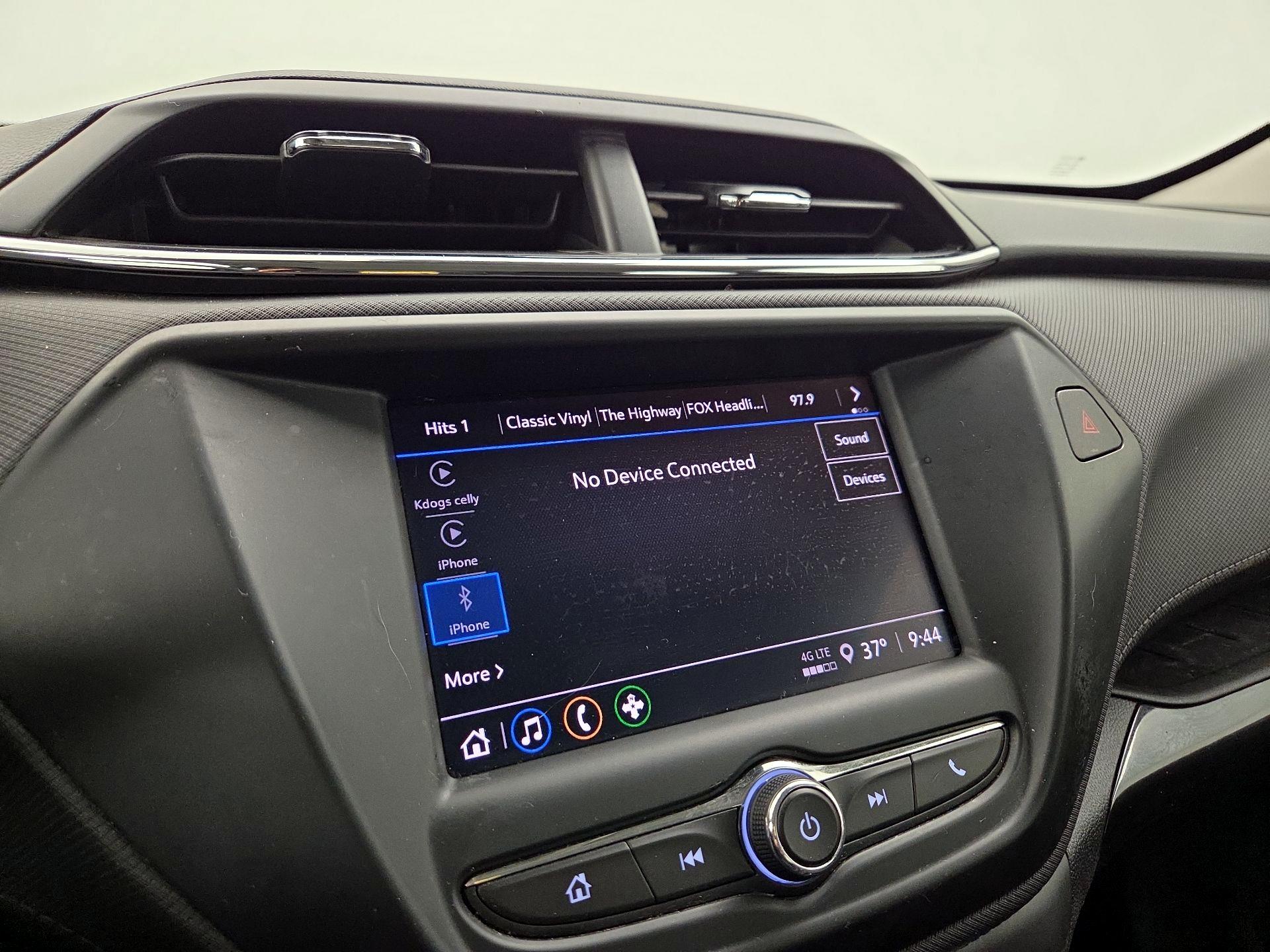 Thumbnail: 2022 Chevrolet TrailBlazer - 15