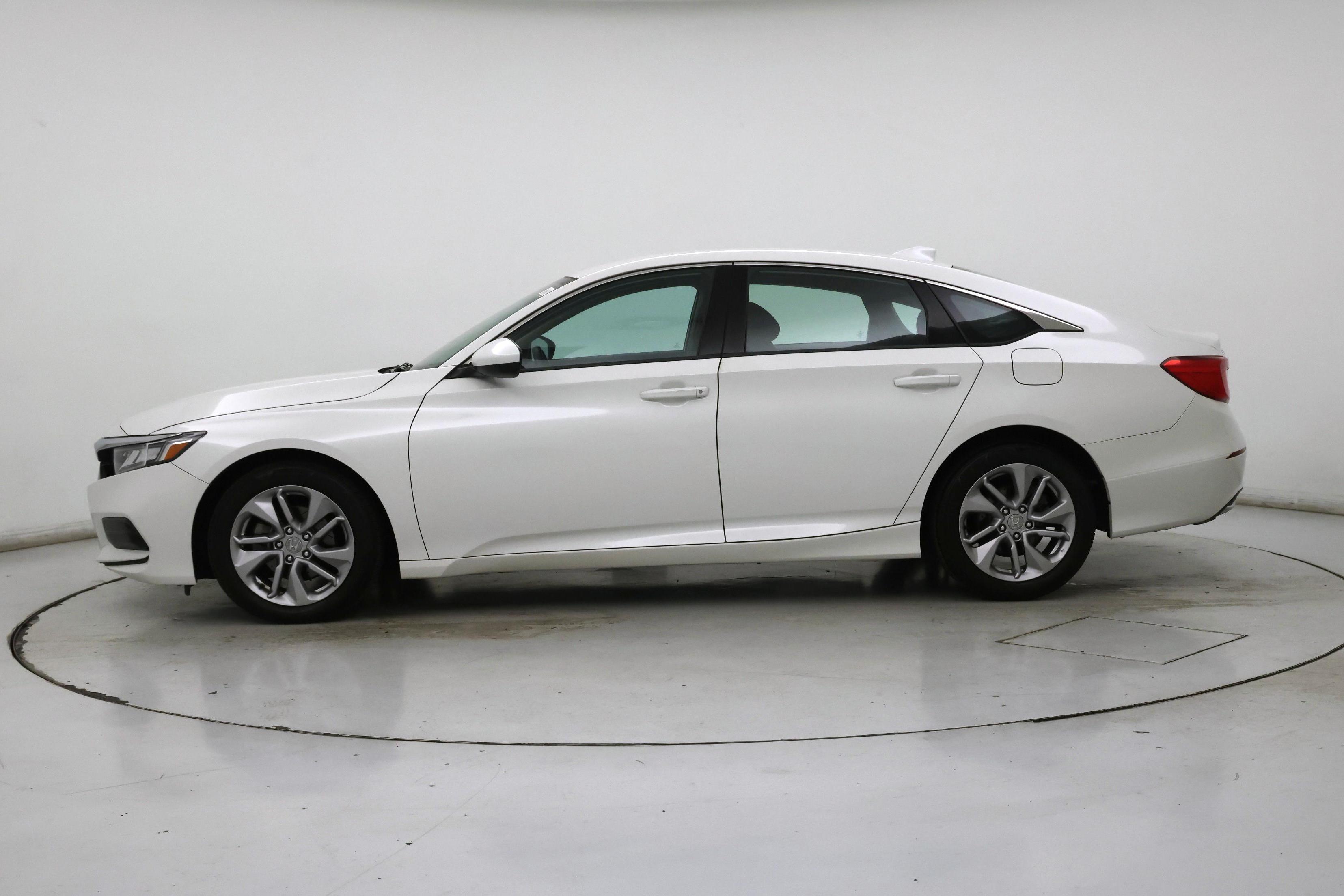 Thumbnail: 2018 Honda Accord - 3