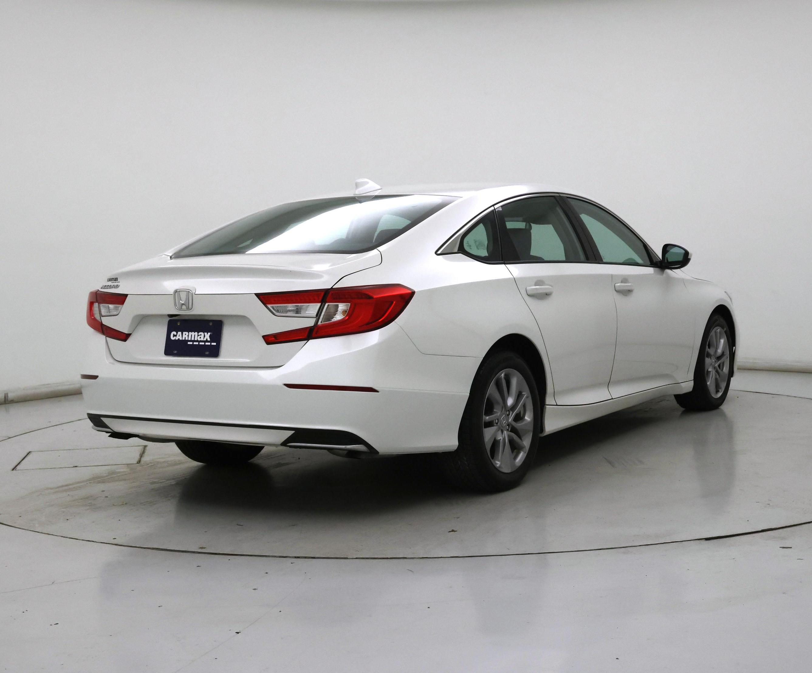 Thumbnail: 2018 Honda Accord - 8