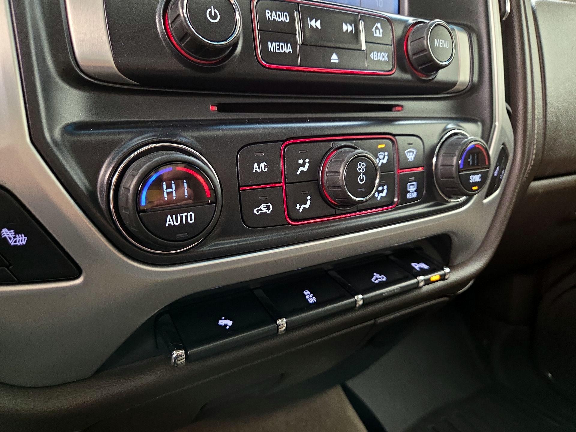 Thumbnail: 2015 GMC Sierra 1500 - 17