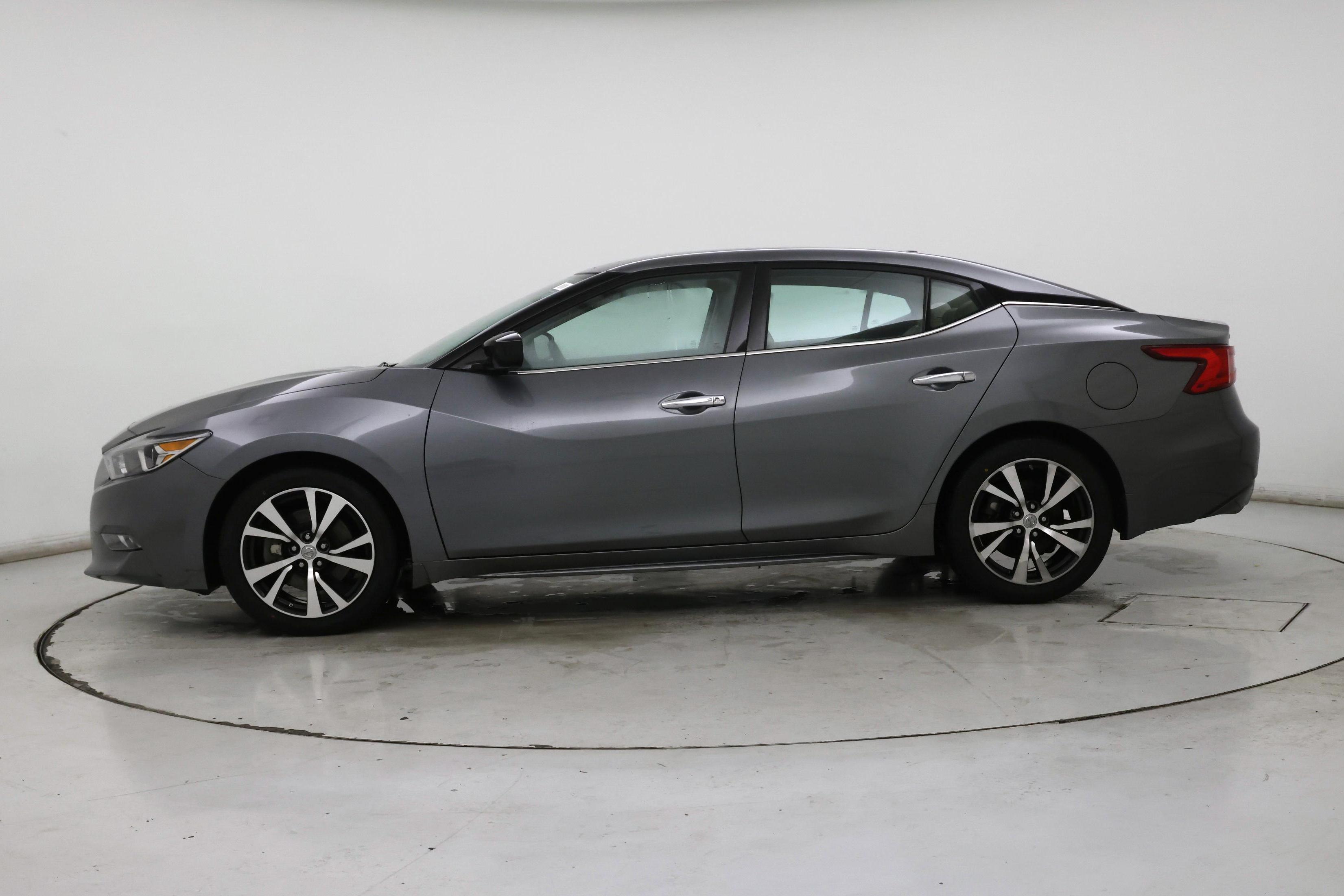 Thumbnail: 2016 Nissan Maxima - 3