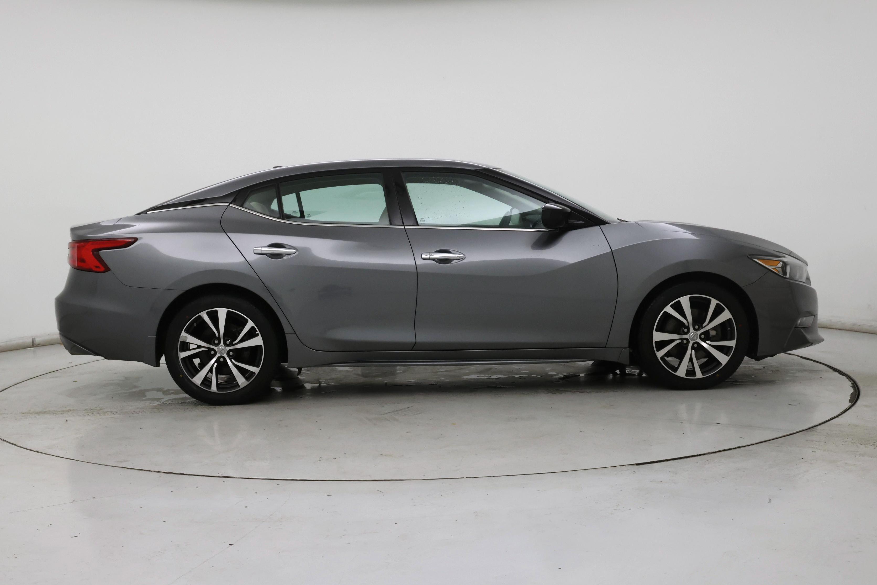 Thumbnail: 2016 Nissan Maxima - 7