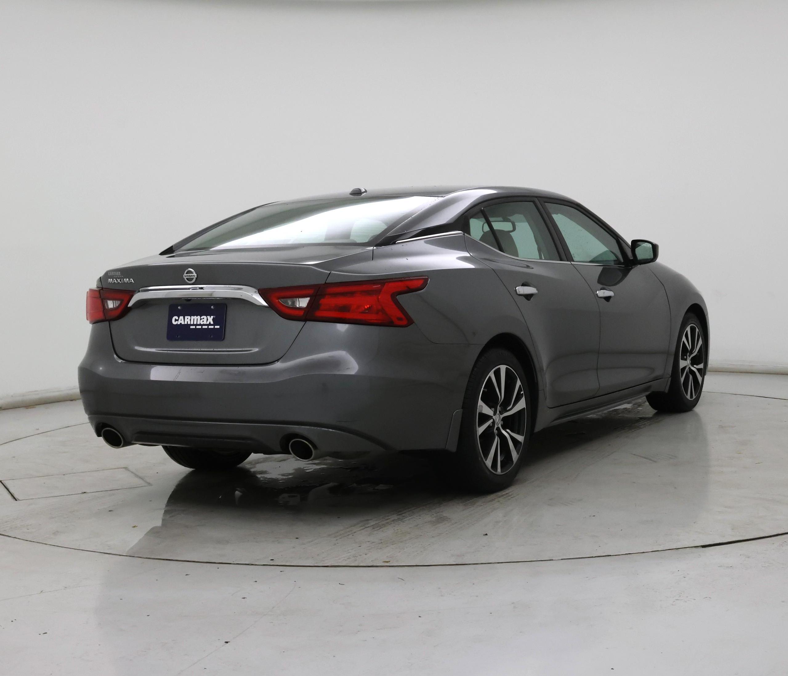 Thumbnail: 2016 Nissan Maxima - 8