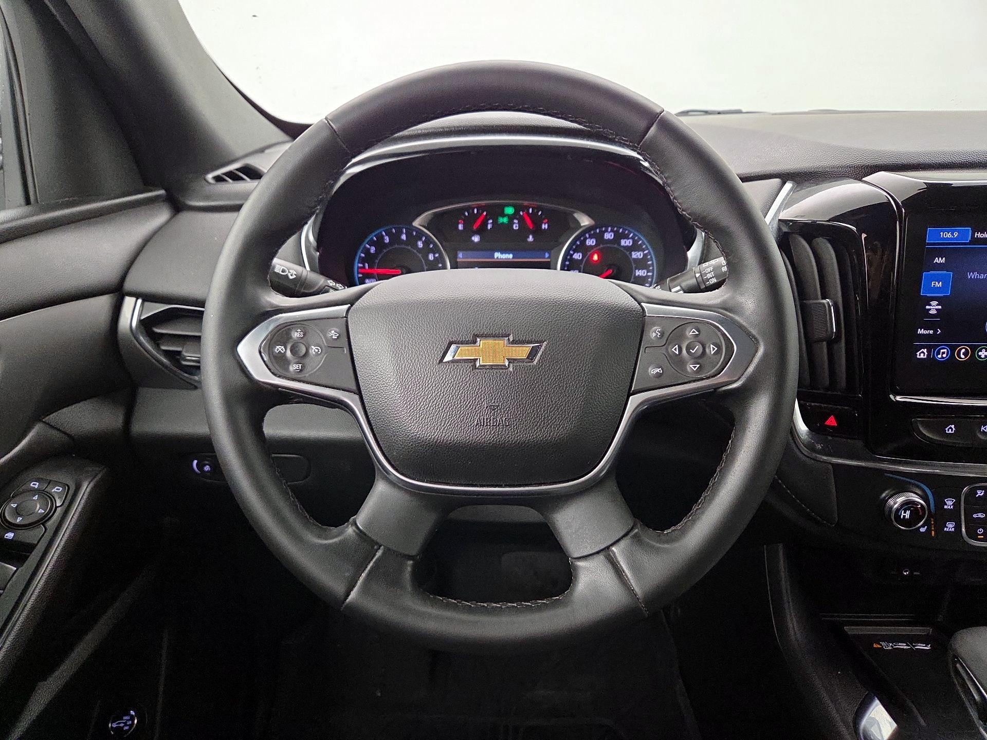 Thumbnail: 2023 Chevrolet Traverse - 10