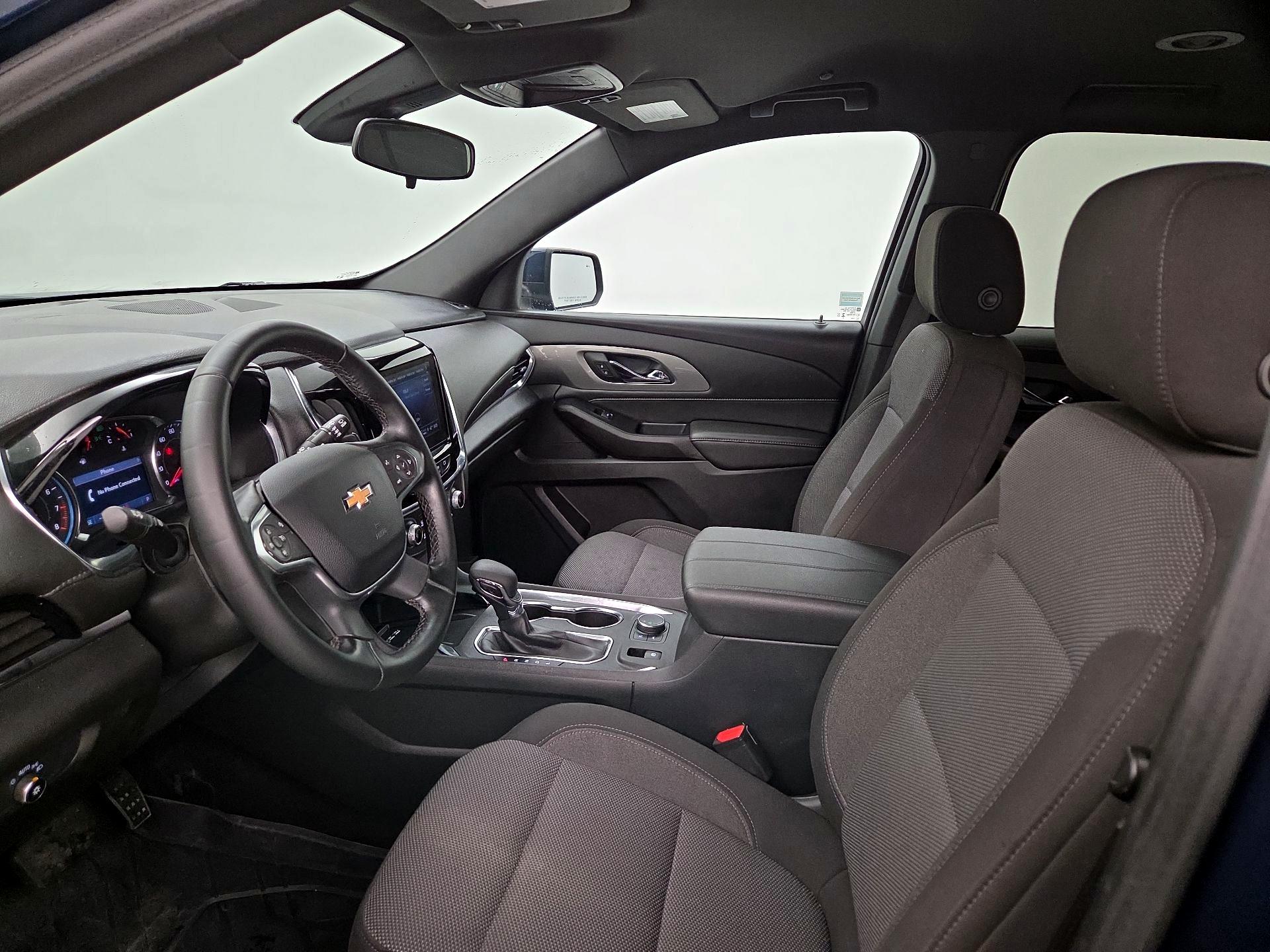 Thumbnail: 2023 Chevrolet Traverse - 11