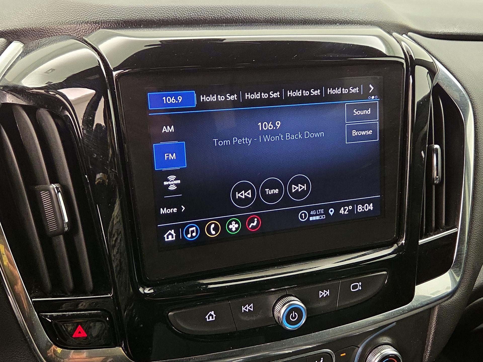 Thumbnail: 2023 Chevrolet Traverse - 15