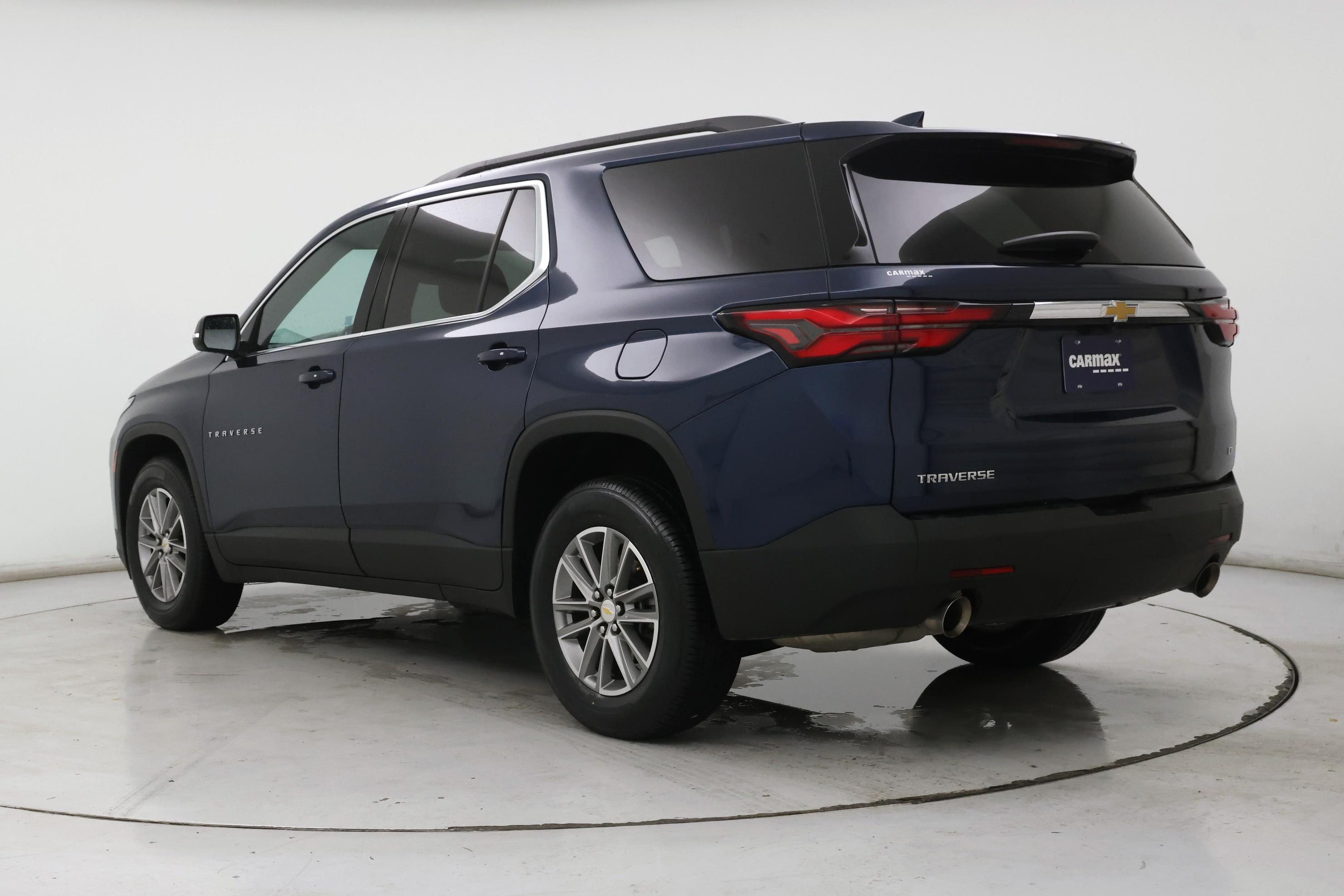Thumbnail: 2023 Chevrolet Traverse - 2