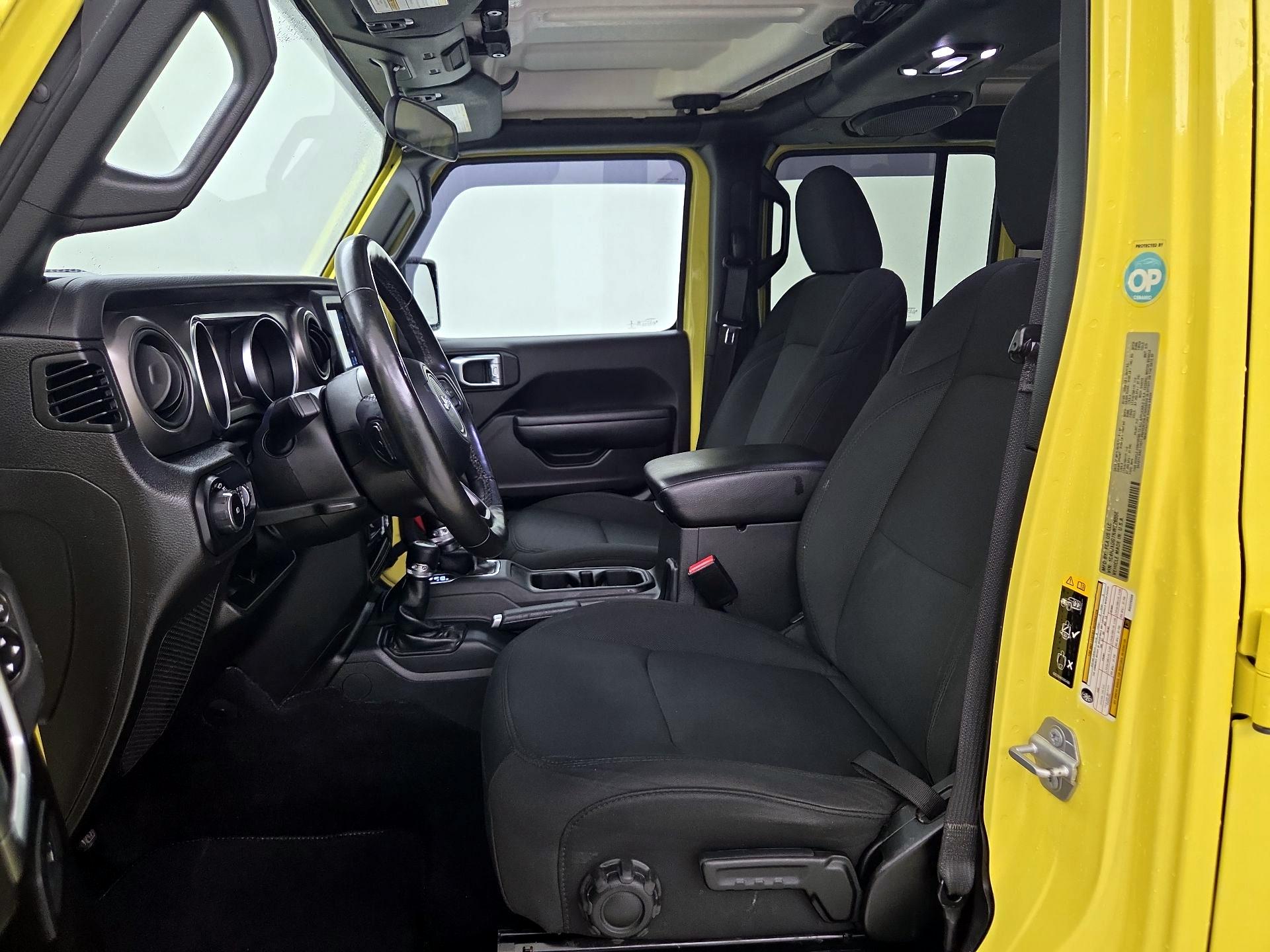 Thumbnail: 2022 Jeep Wrangler - 11