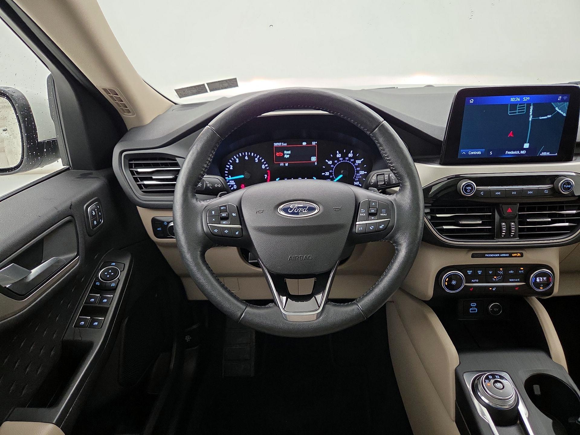 Thumbnail: 2020 Ford Escape - 10