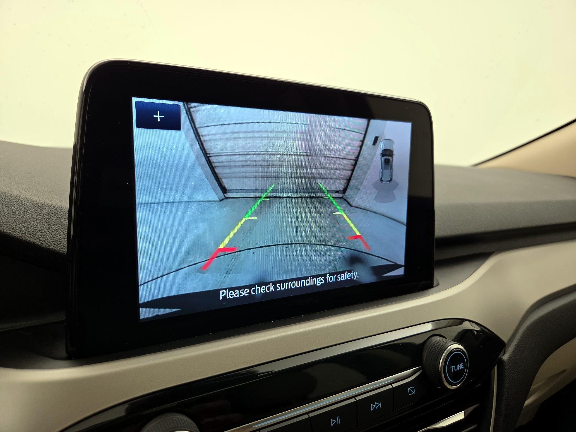 Thumbnail: 2020 Ford Escape - 15