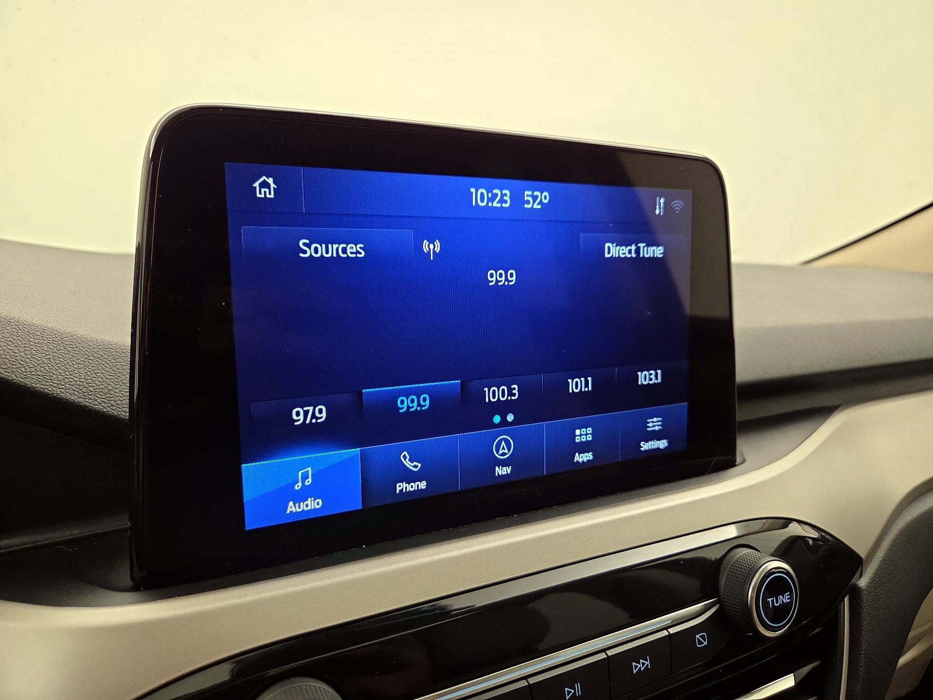 Thumbnail: 2020 Ford Escape - 16