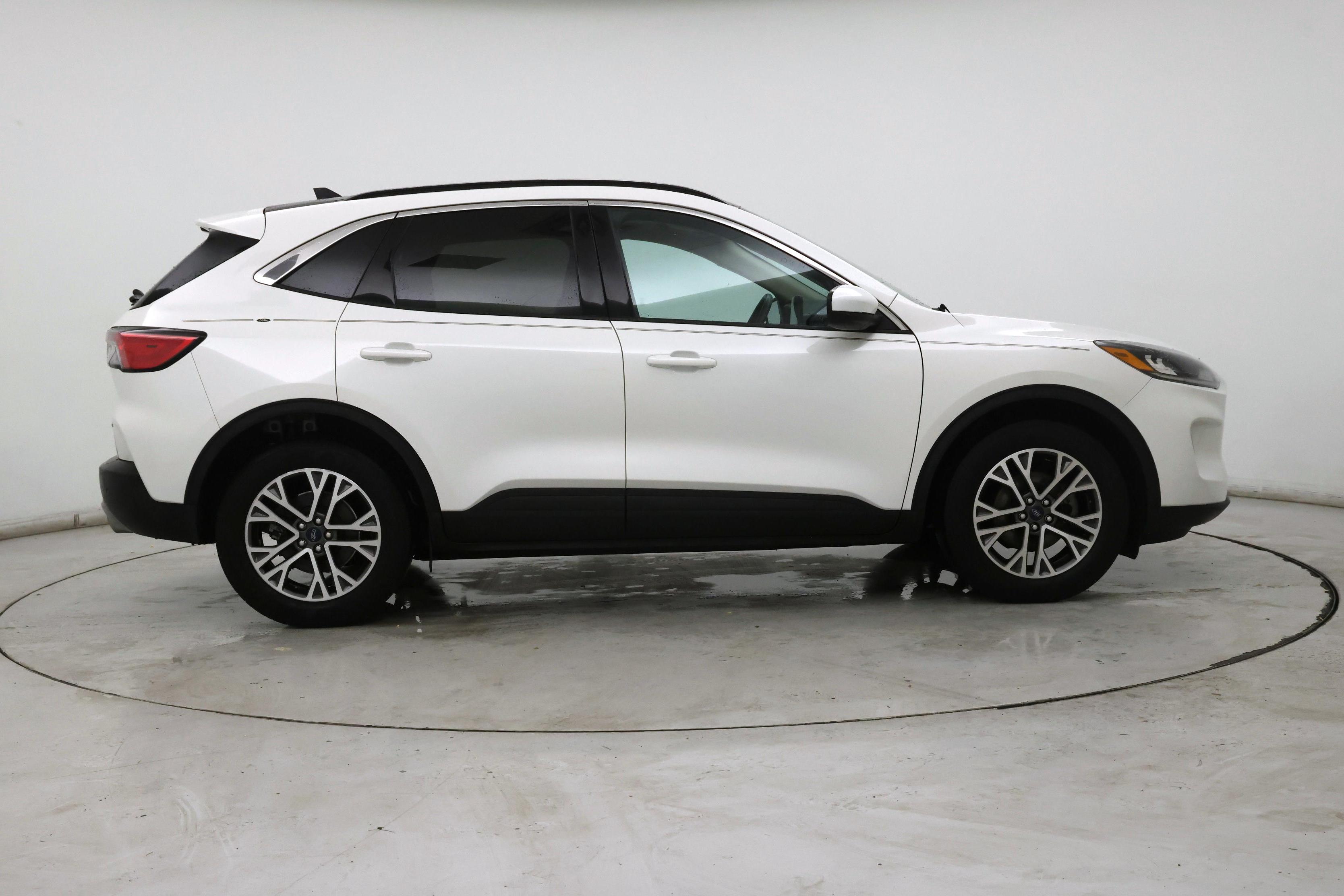 Thumbnail: 2020 Ford Escape - 7